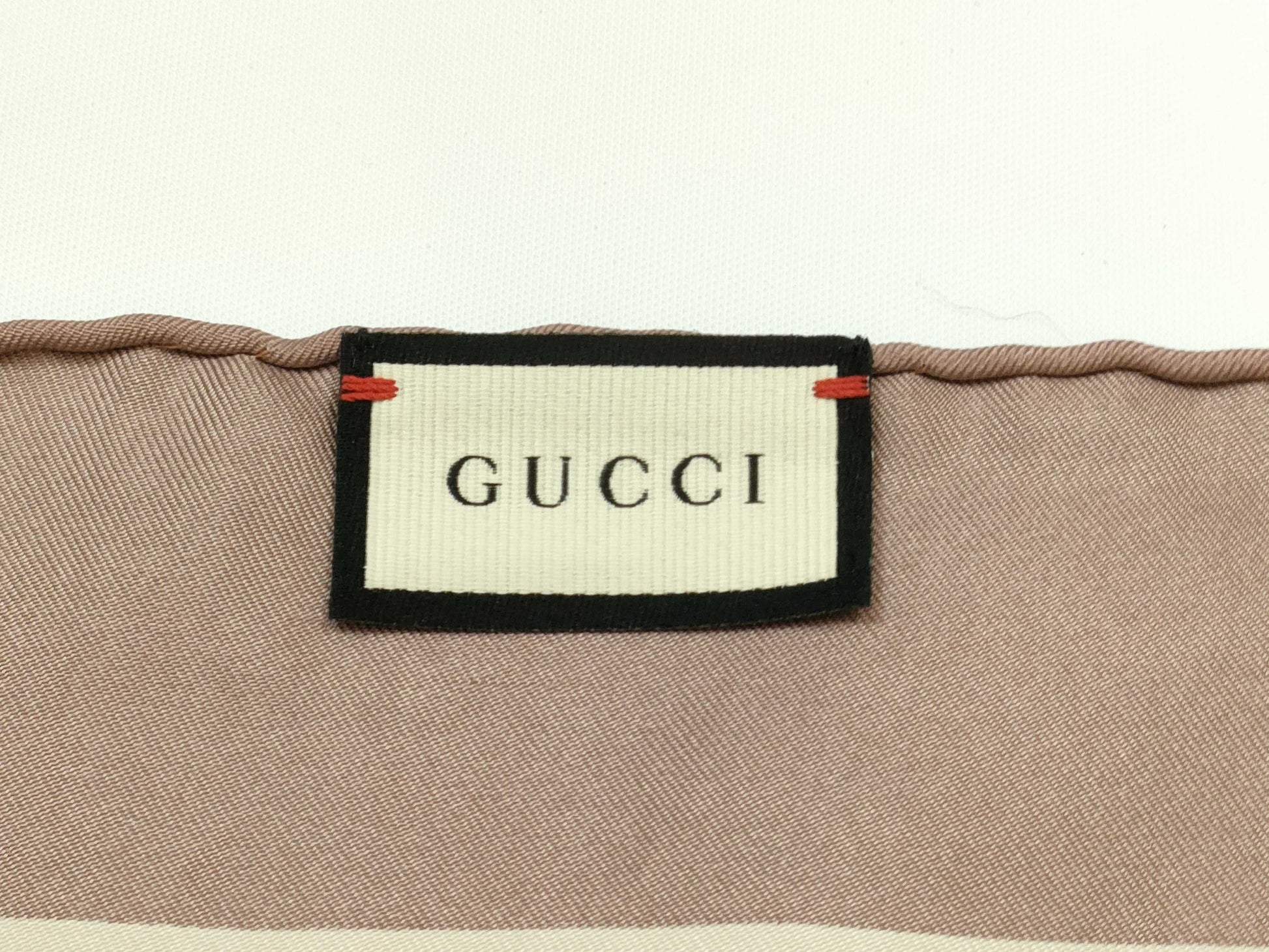 GUCCI Gucci Scarf Silk Multicolor Scarf