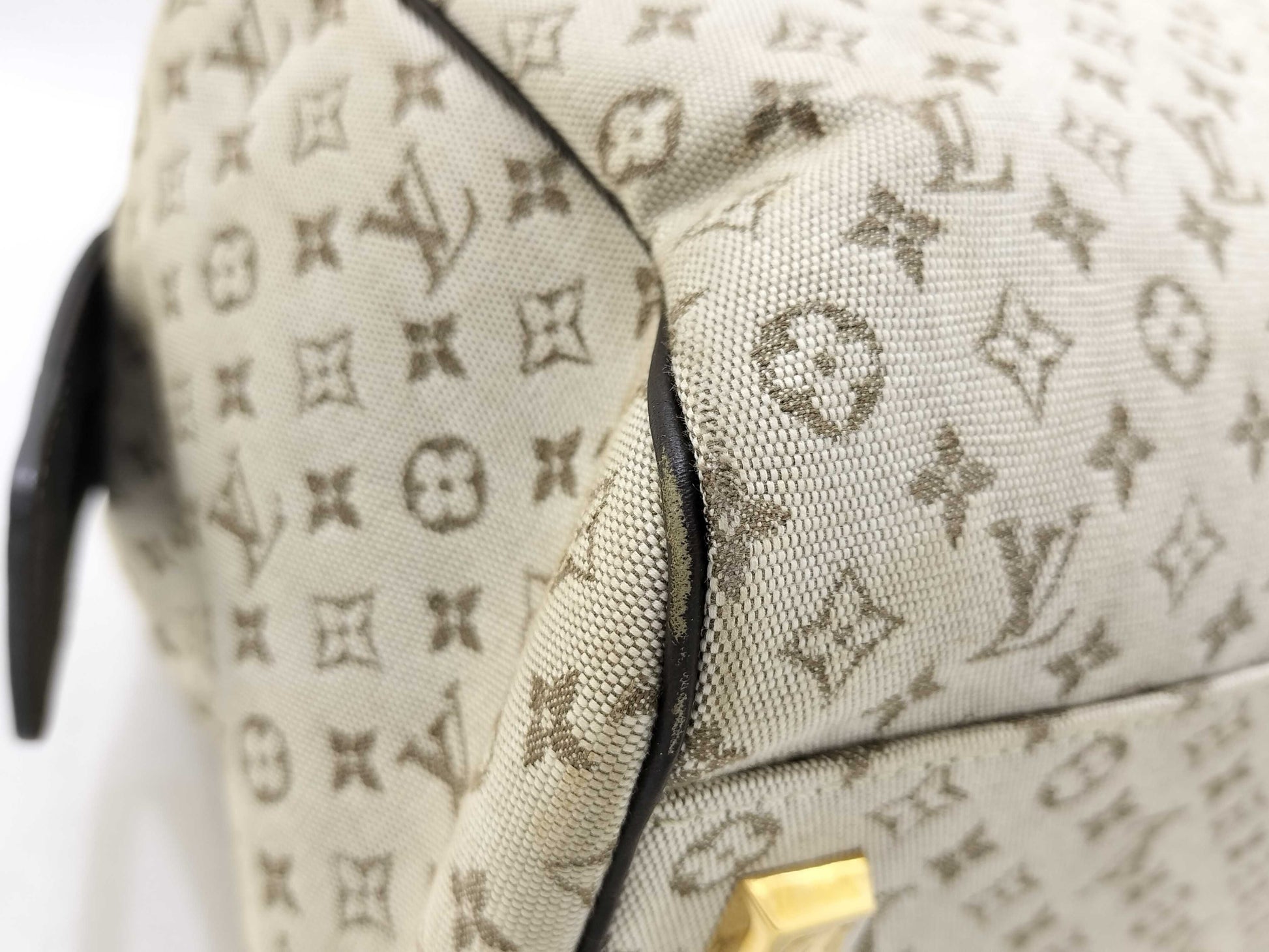 LOUIS VUITTON Monogram Minilan Josephine Handbag