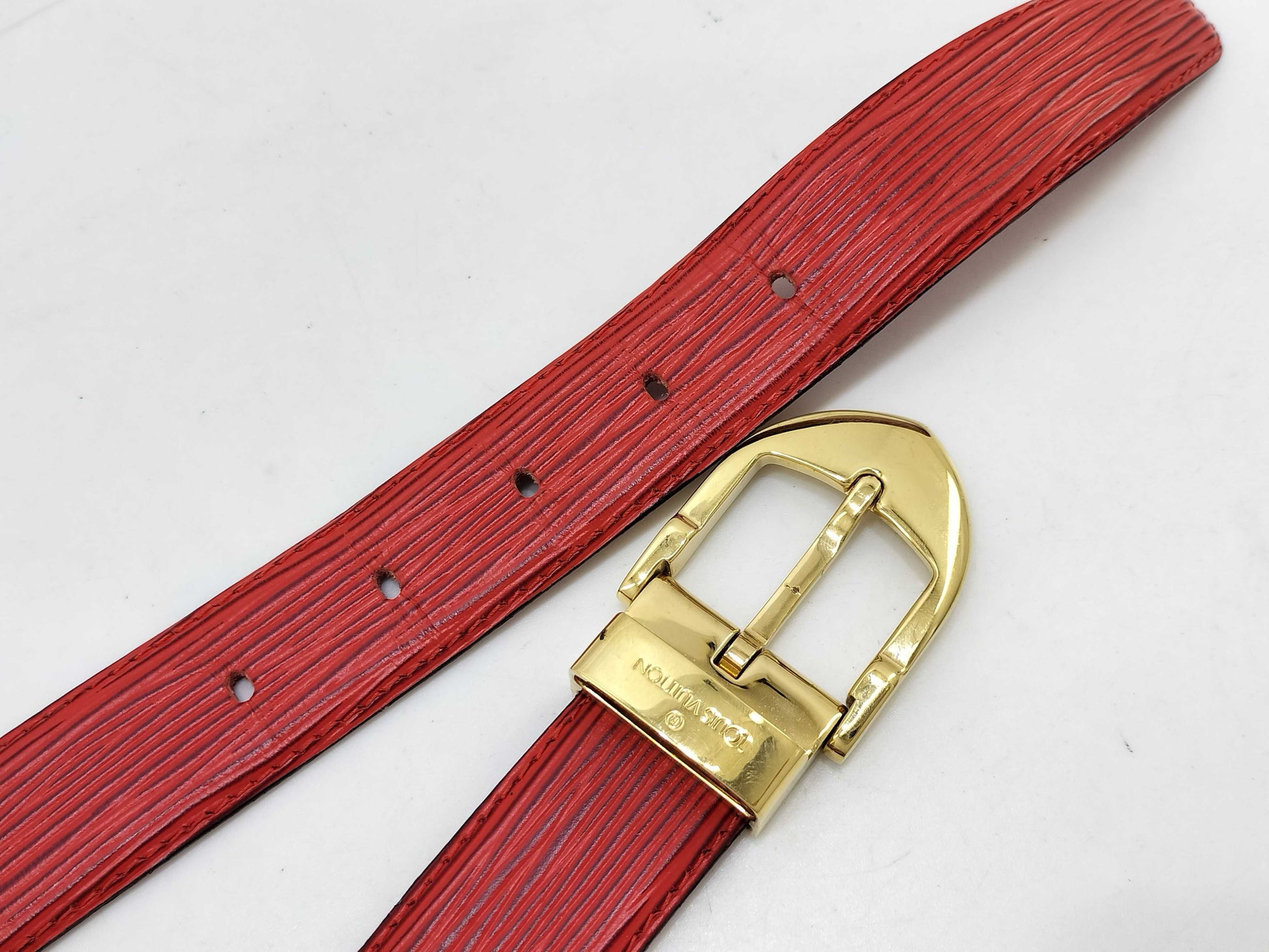 LOUIS VUITTON Epi Leather Belt