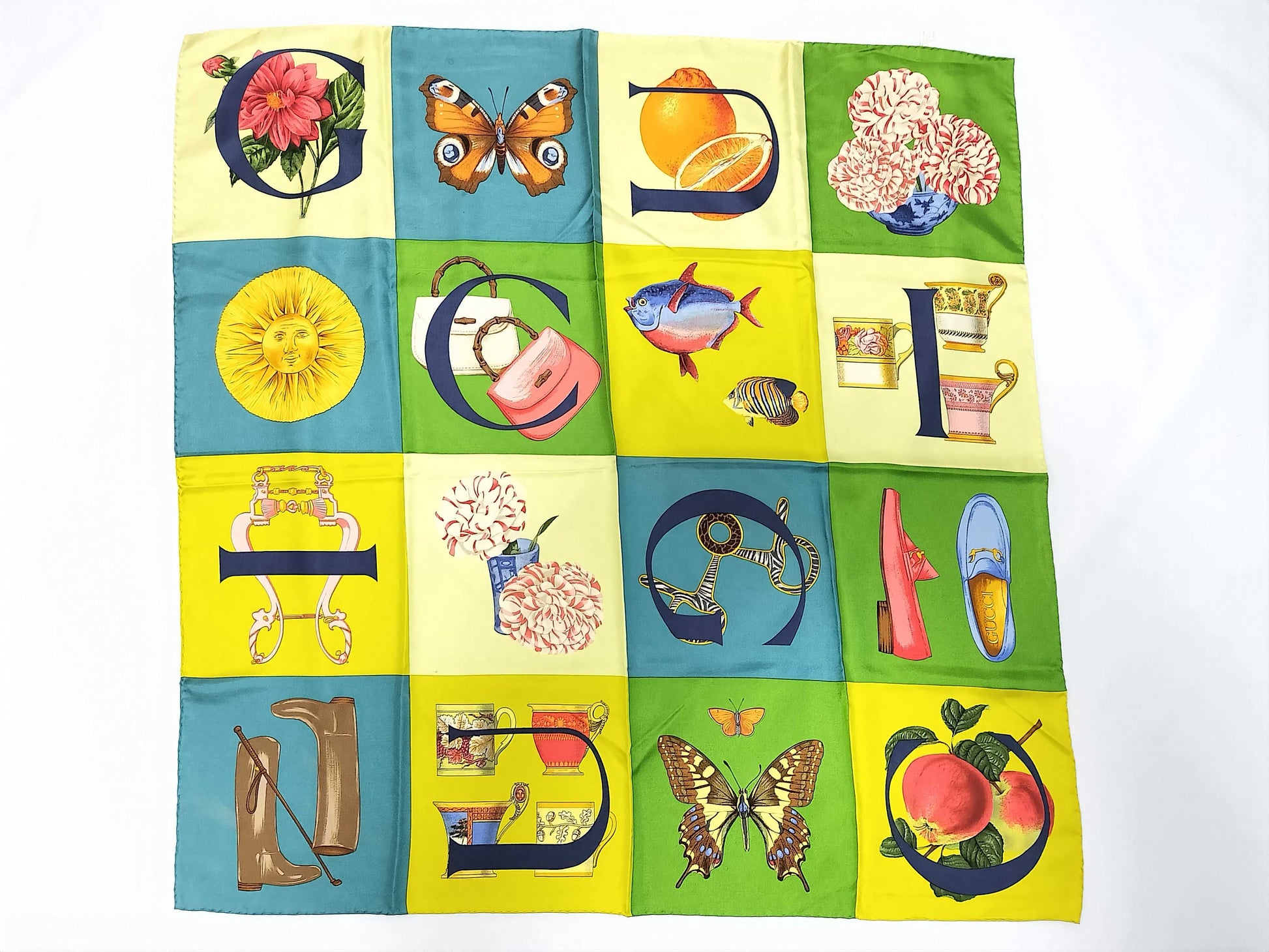 GUCCI Large Scarf Other Apparel