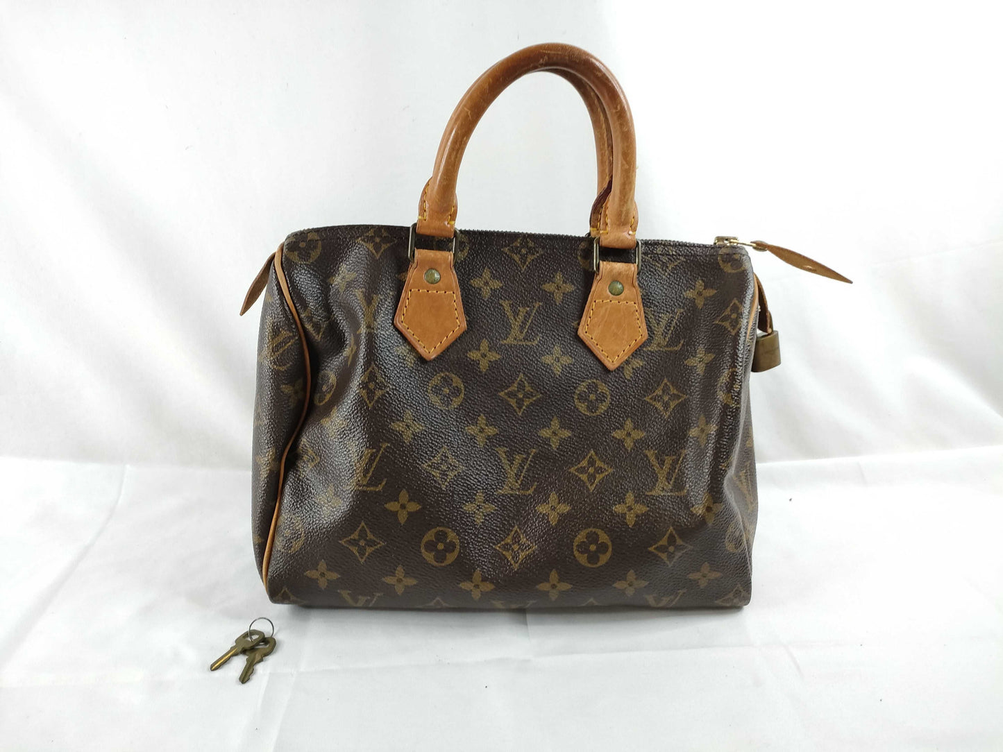LOUIS VUITTON Monogram Speedy 25 M41109/MI8907 Handbag