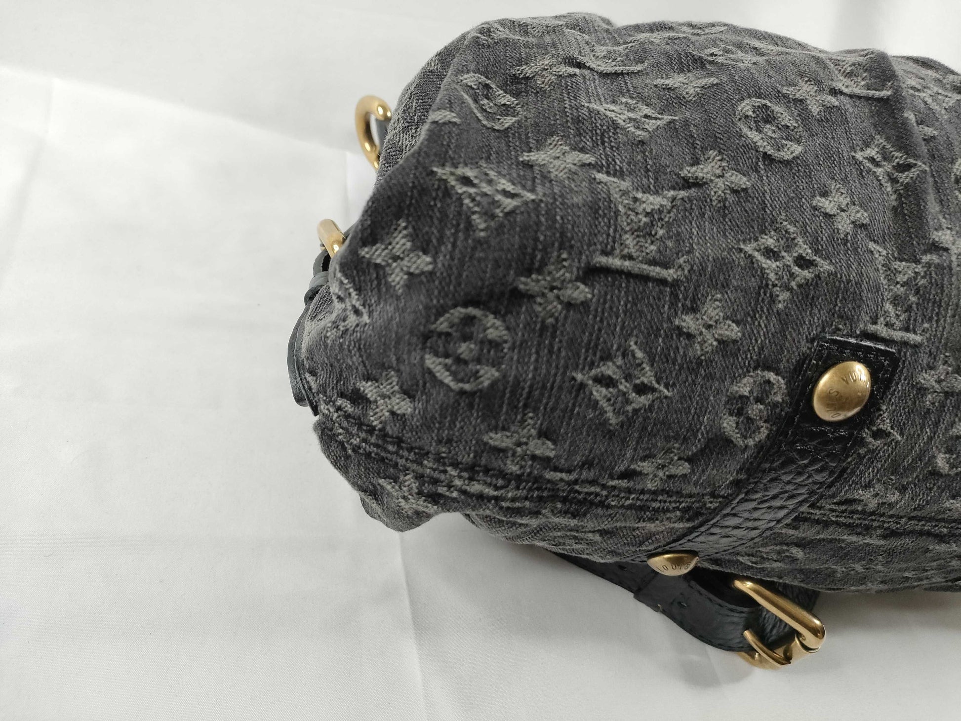 LOUIS VUITTON Monogram Neo Cabii GM M95352/SD3067 Handbag