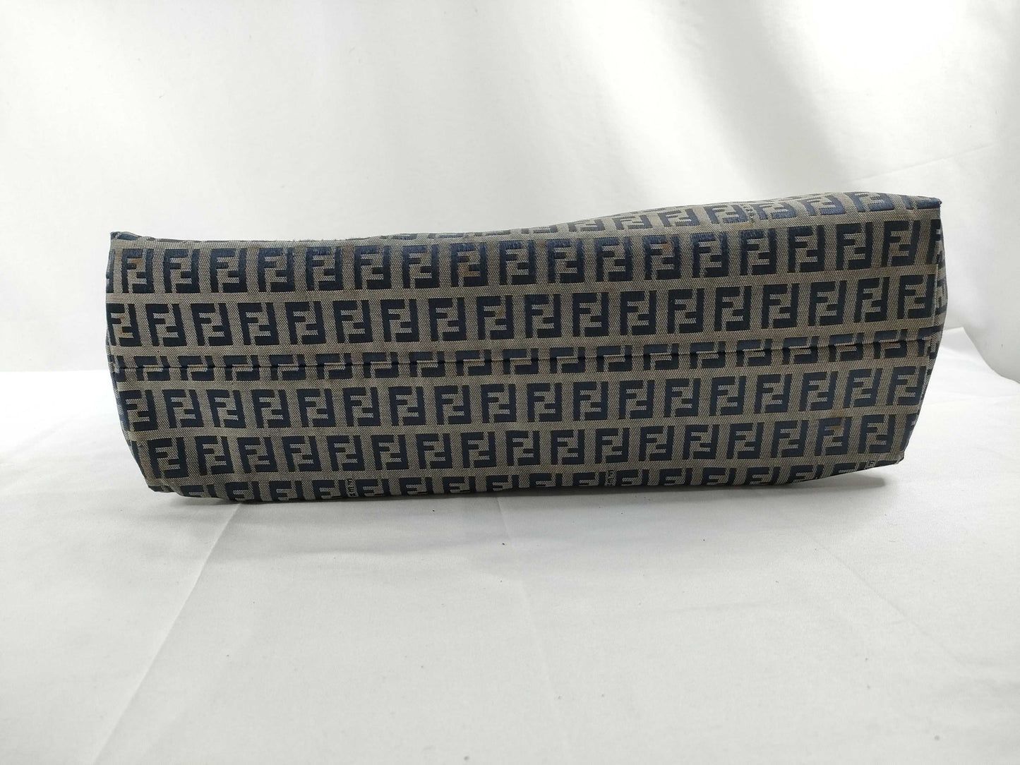 FENDI Mamma Bucket Handbag