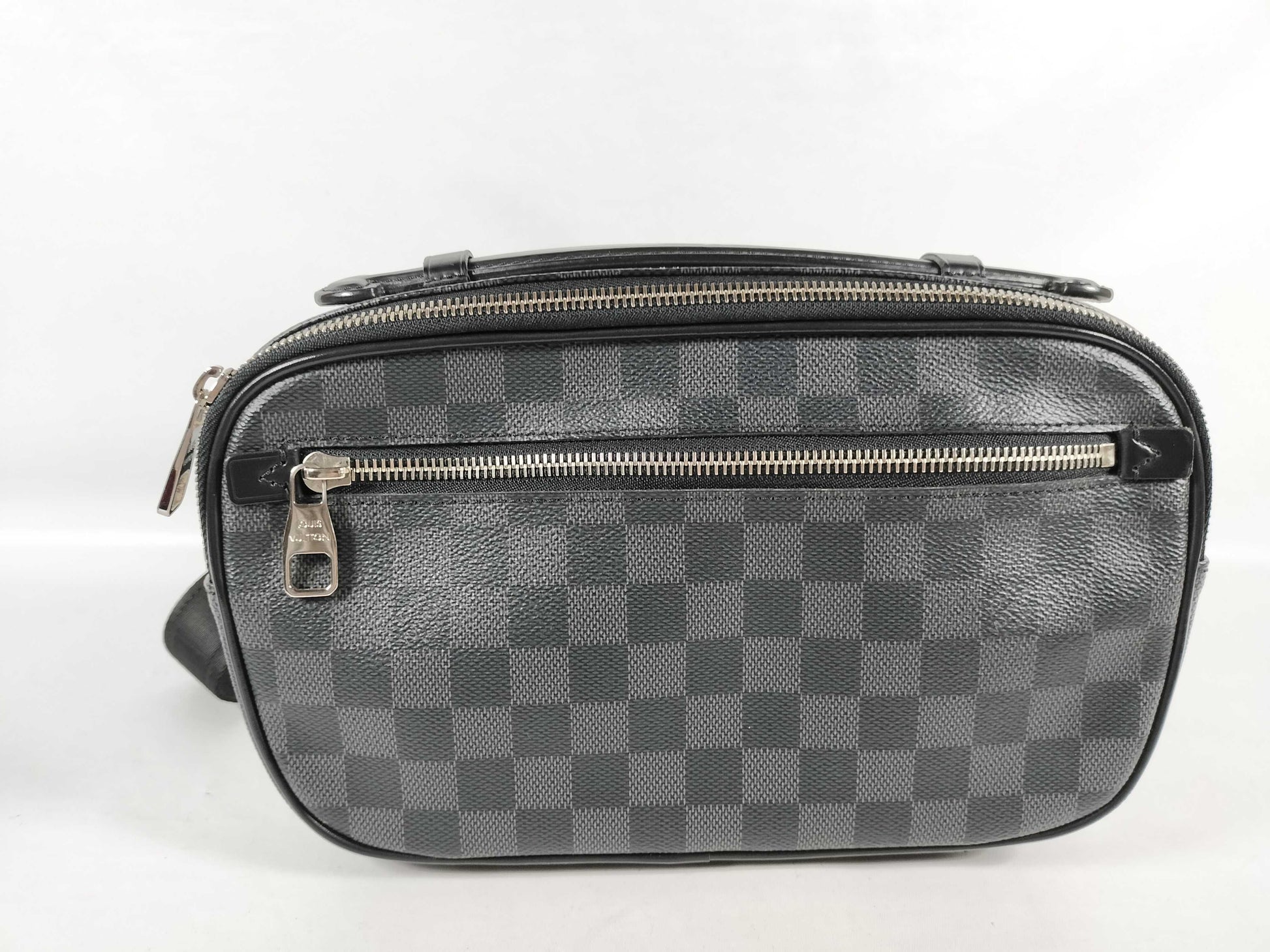 LOUIS VUITTON Monogram Graffiti Umbrella Damier Graphite Body Bag N41289 Shoulder Bag