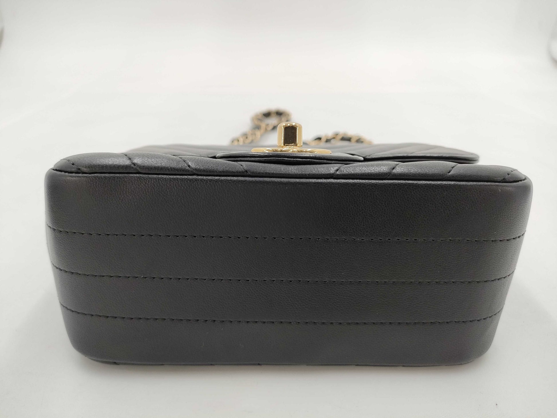 CHANEL CHANEL Matelasse Mini Lambskin Chevron Shoulder Bag with GD Hardware A35200