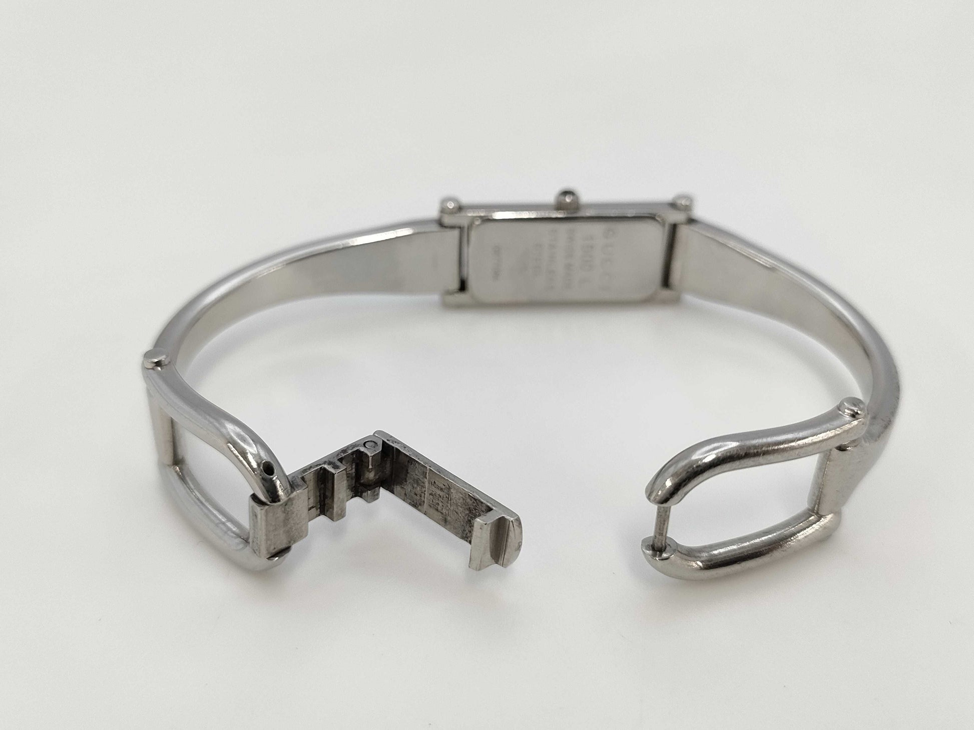 GUCCI 1500L 0877084 Quartz Women's Watch