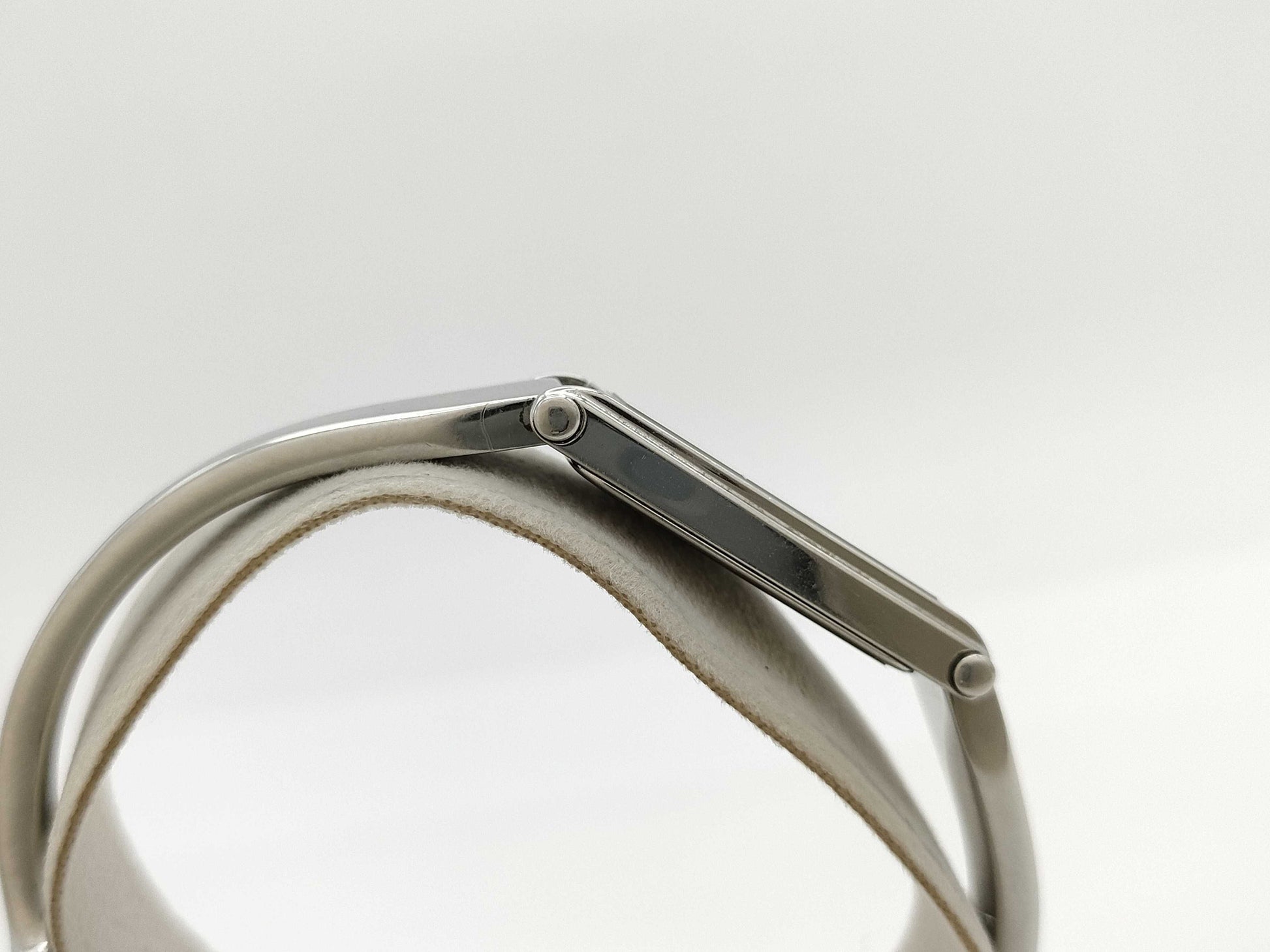 GUCCI 1500L 0794359 Quartz Women's Watch