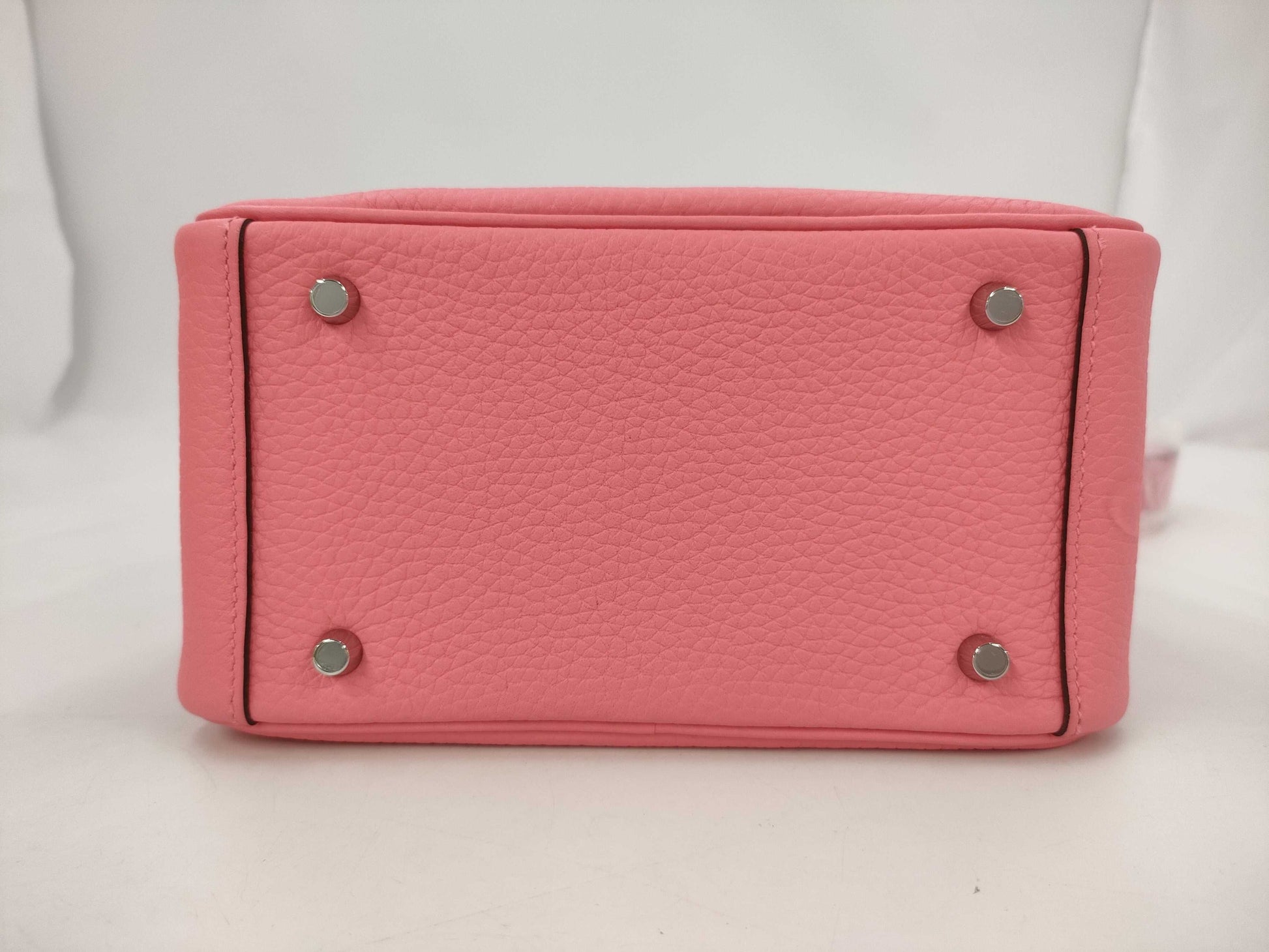 HERMES Mini Lindy 2 Rose Lipstick x Taurillon Clemence x Silver Hardware x Double Stamp Shoulder Bag