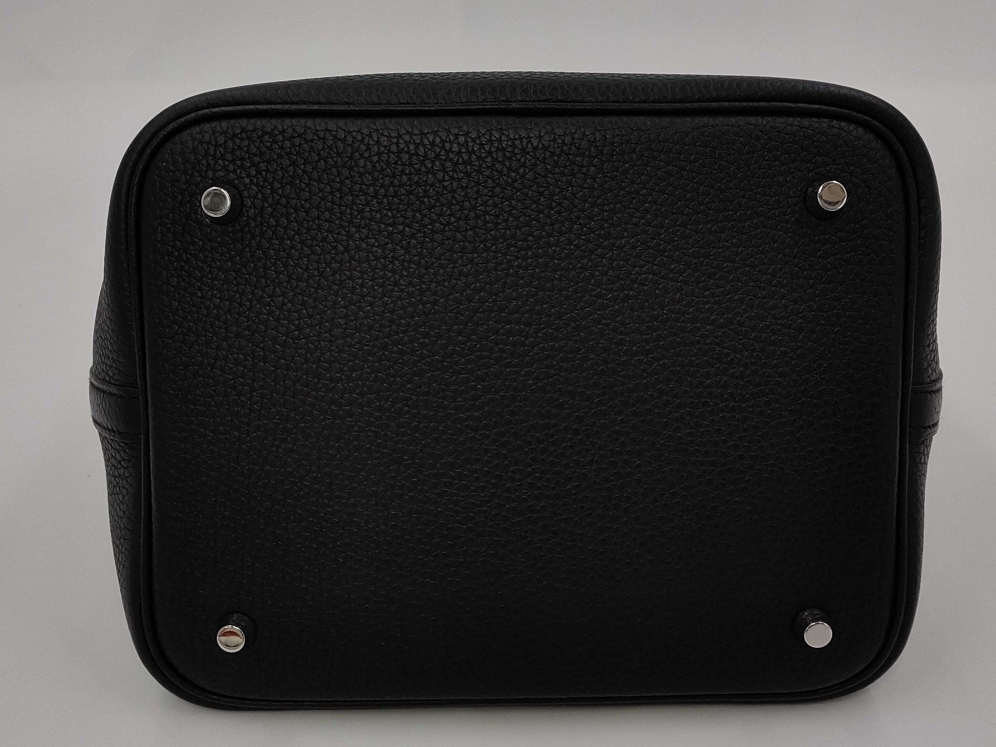 HERMES Picotin Lock MM Touch Taurillon Clemence Alligator Leather Handbag in Matte Black with Silver Hardware and Y Stamp