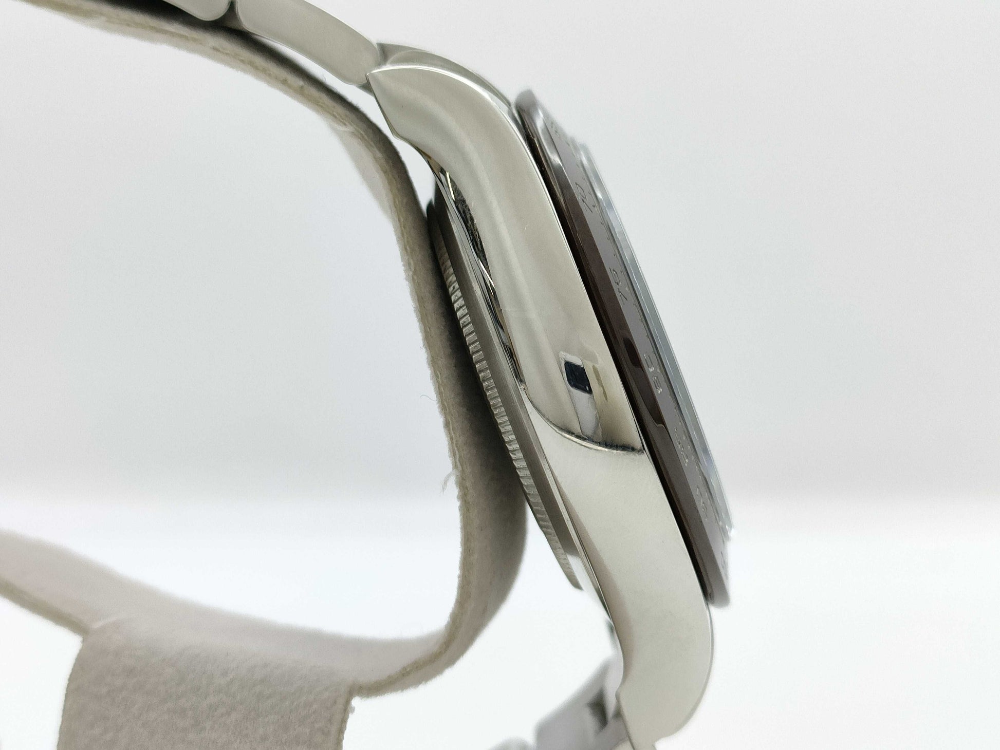 ROLEX 116506 058E1702 Ice Blue Men's Watch