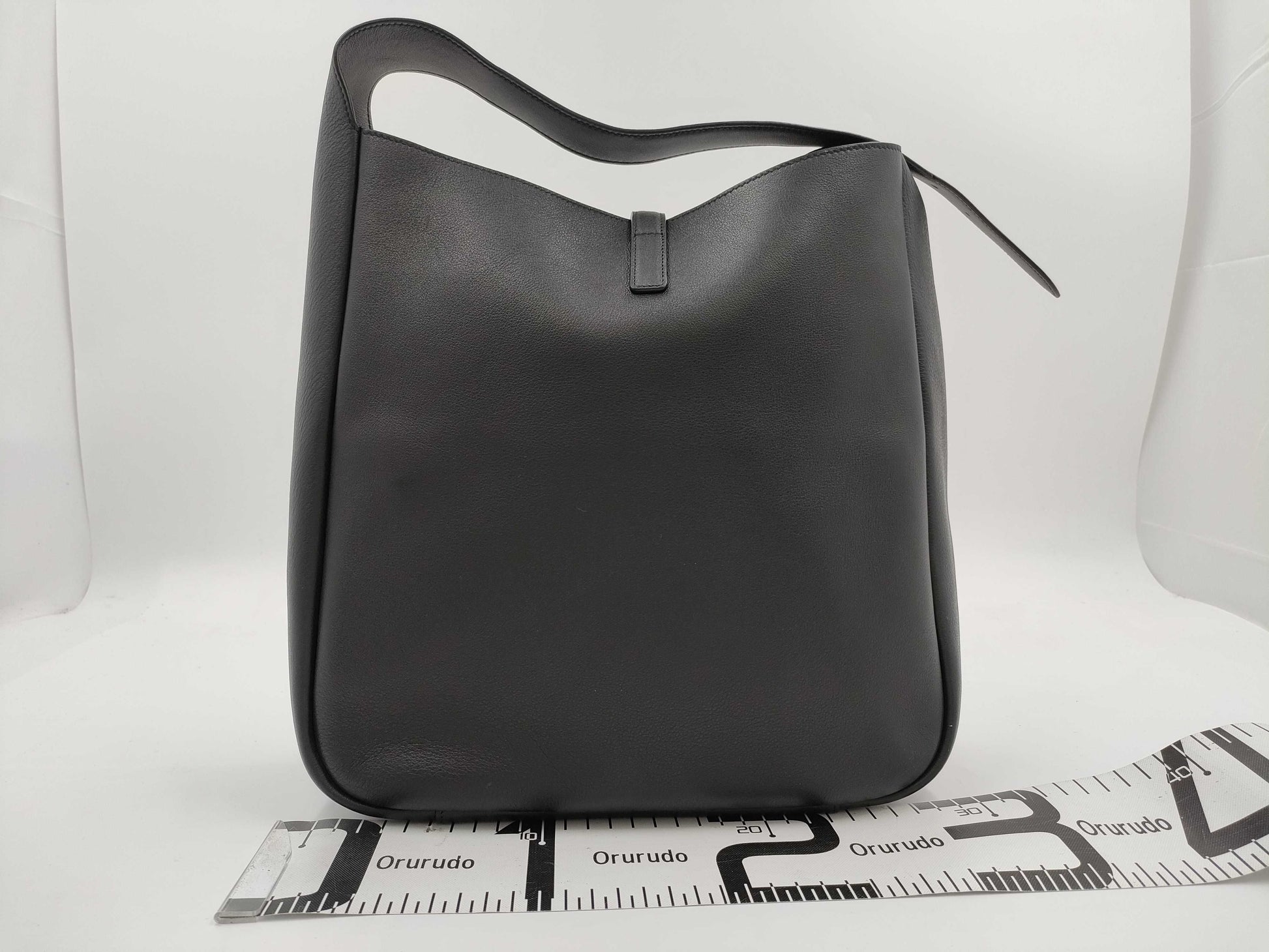 SAINT LAURENT Yves Saint Laurent Shoulder Bag