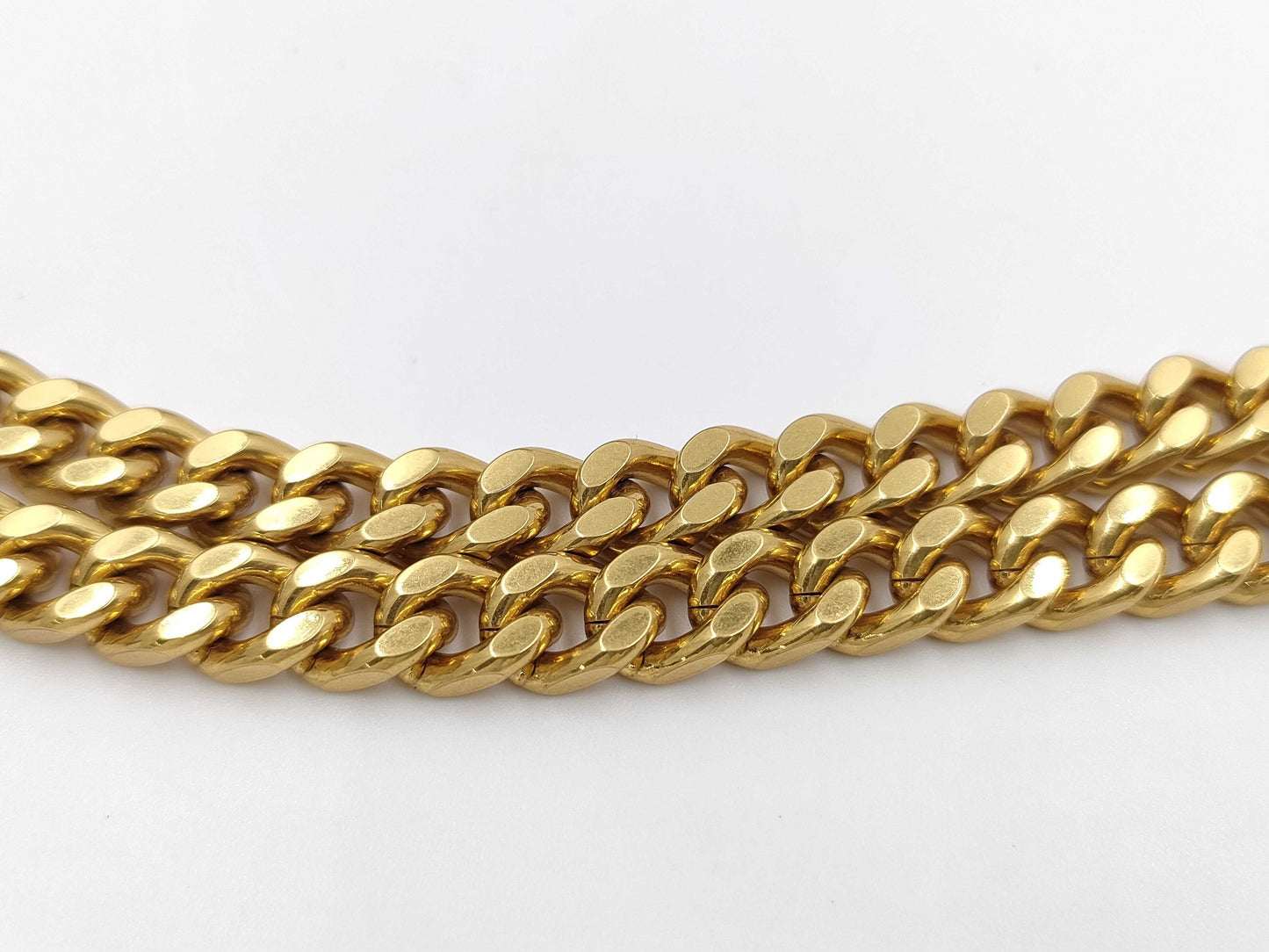 SAINT LAURENT Yves Saint Laurent shoulder bag