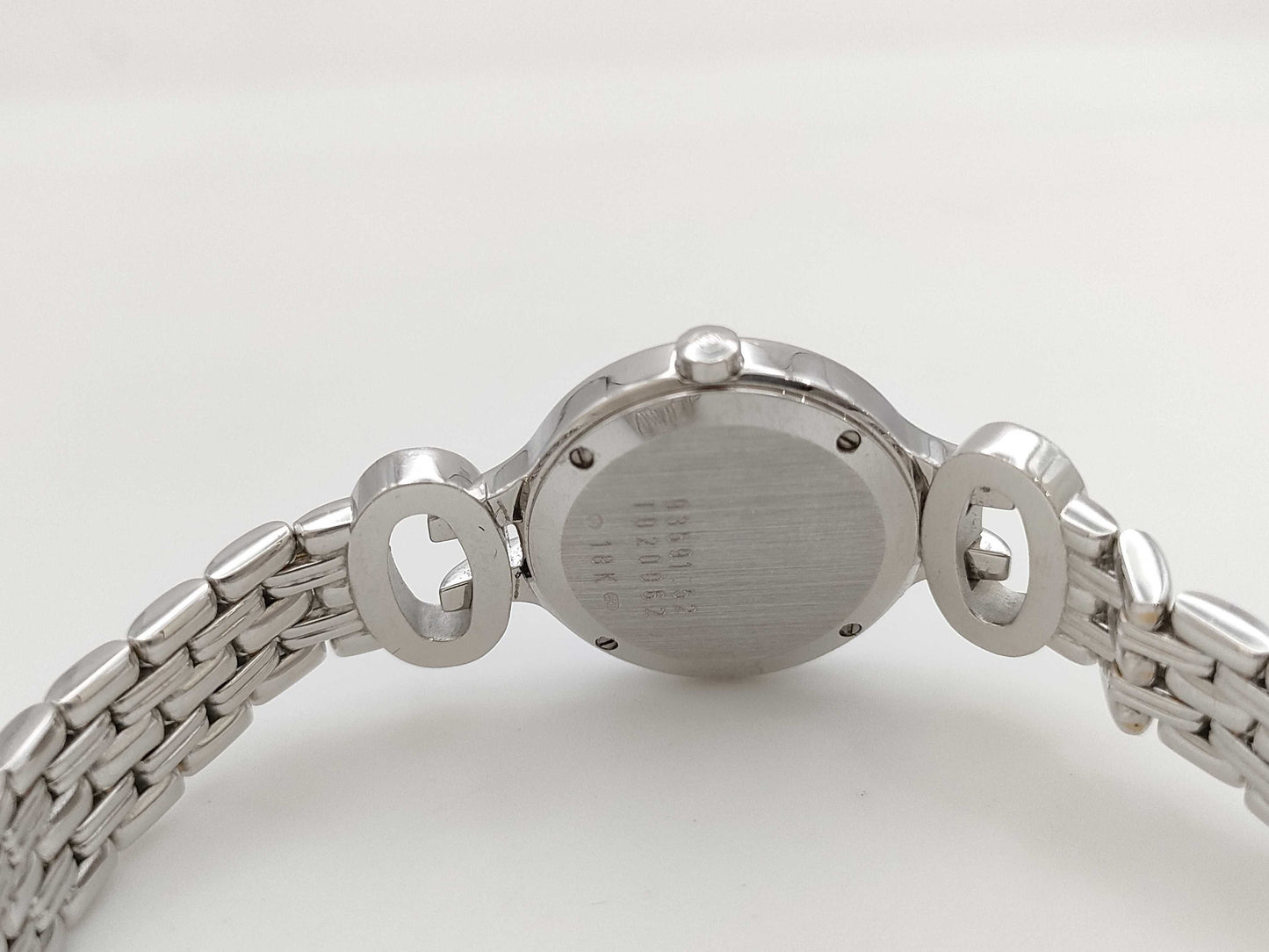 WALTHAM 93591.52 T020062 Quartz K18 Shell Dial Women's Watch