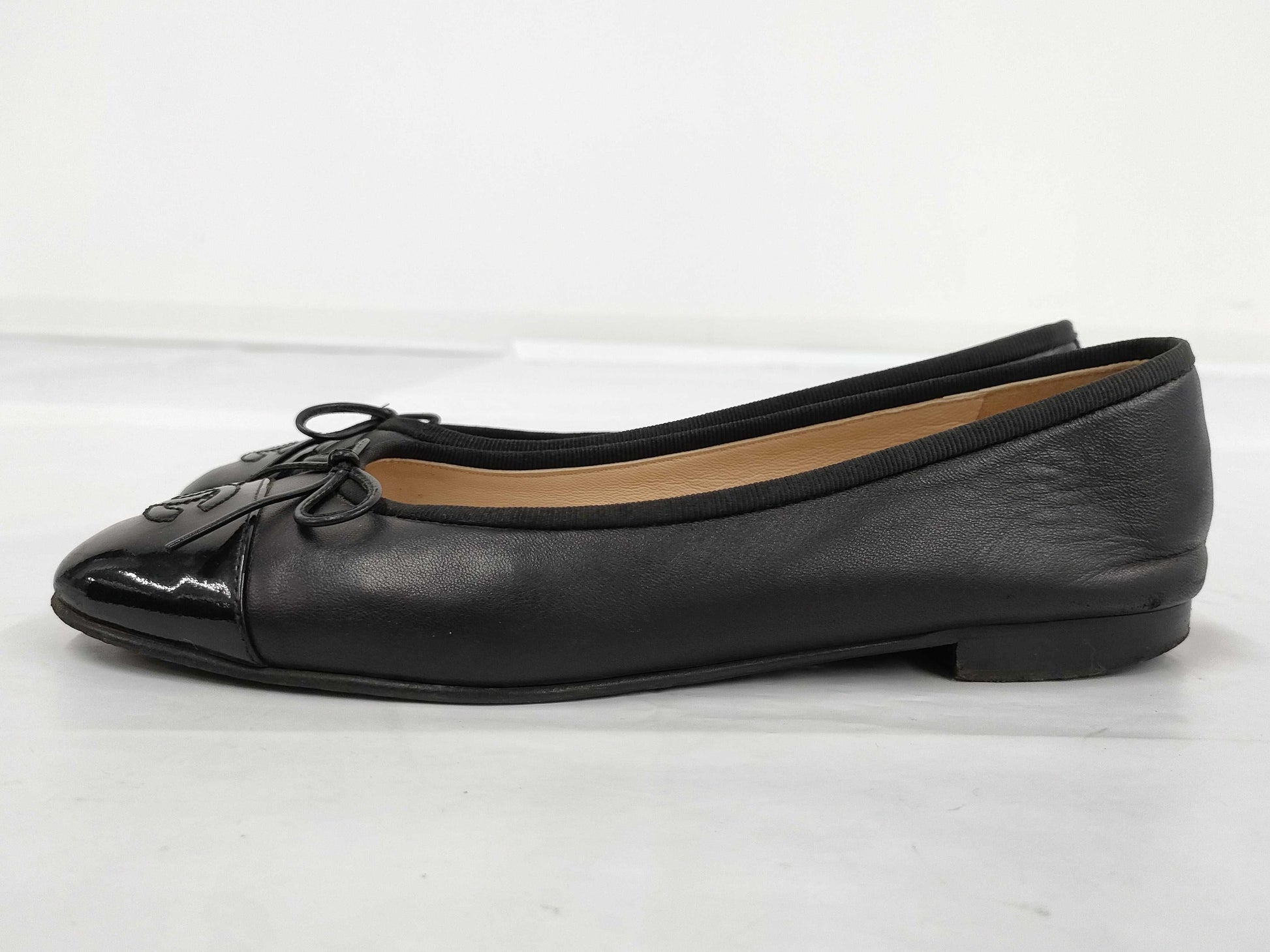 CHANEL Cocomark Black A02819 Size 38C Pumps 54 Pumps