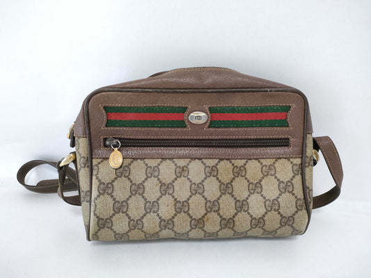 GUCCI GG Shoulder Bag 001.115.6655