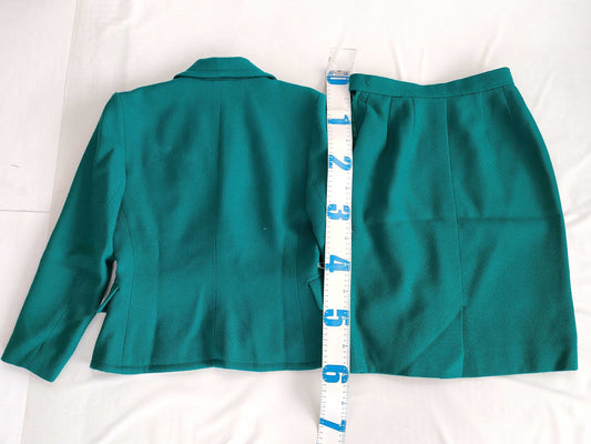 Yves Saint Laurent Yves Saint Laurent Set, Size M, Jacket and Skirt, Gold Buttons, Green, Other Apparel