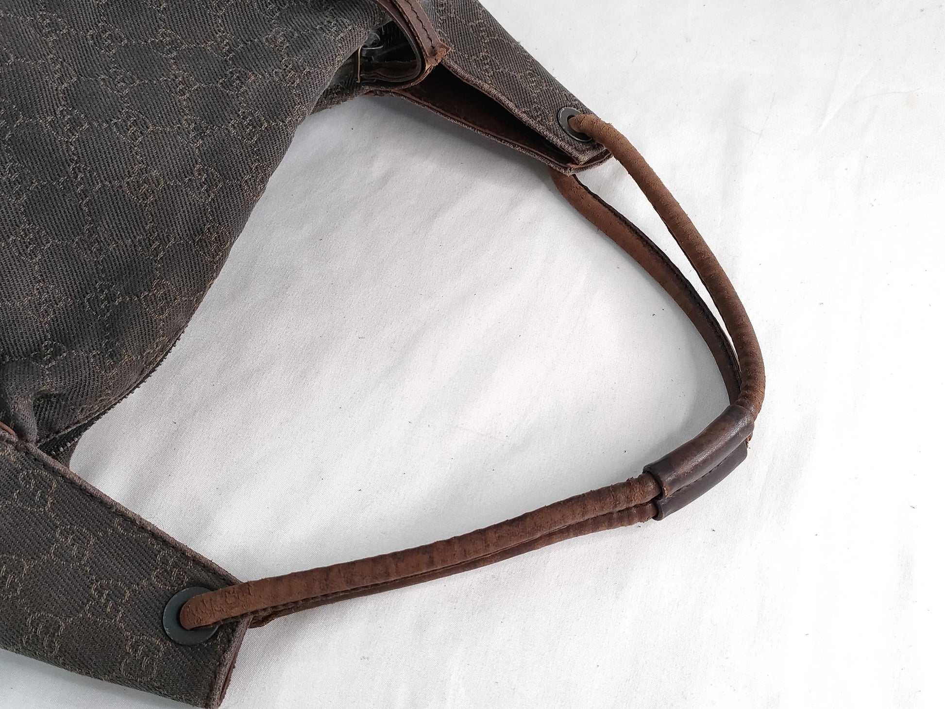GUCCI GG Canvas Gucci Bag Shoulder Bag