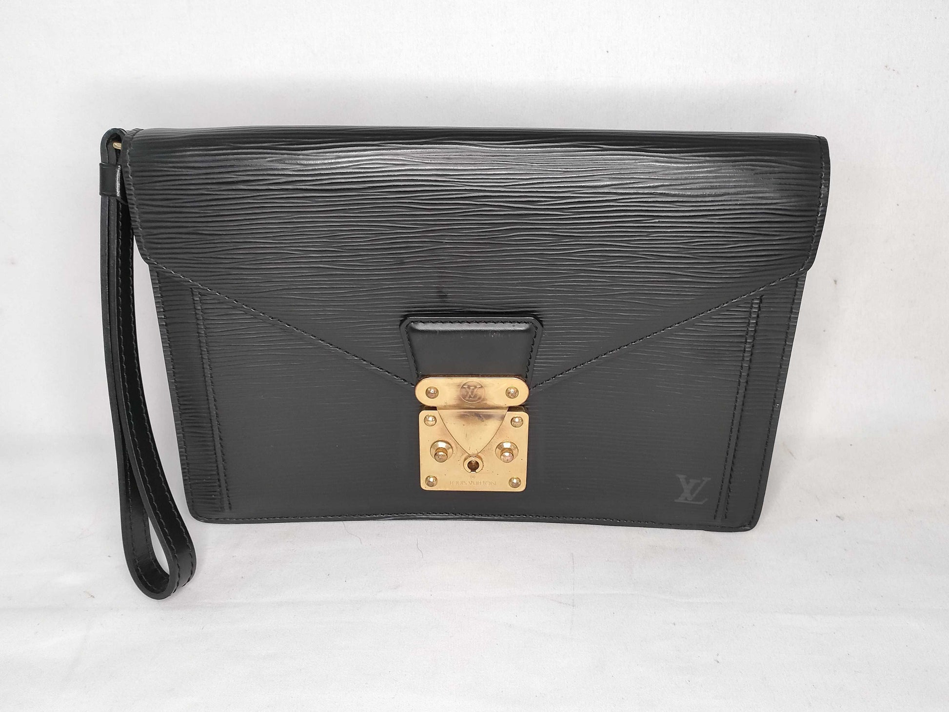 LOUIS VUITTON Epi Pochette Serie Dragonne M52612/VI0031 Clutch Bag
