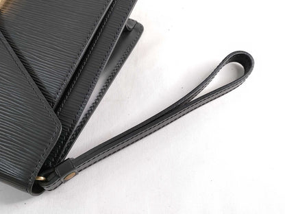 LOUIS VUITTON Epi Pochette Serie Dragonne M52612/VI0031 Clutch Bag