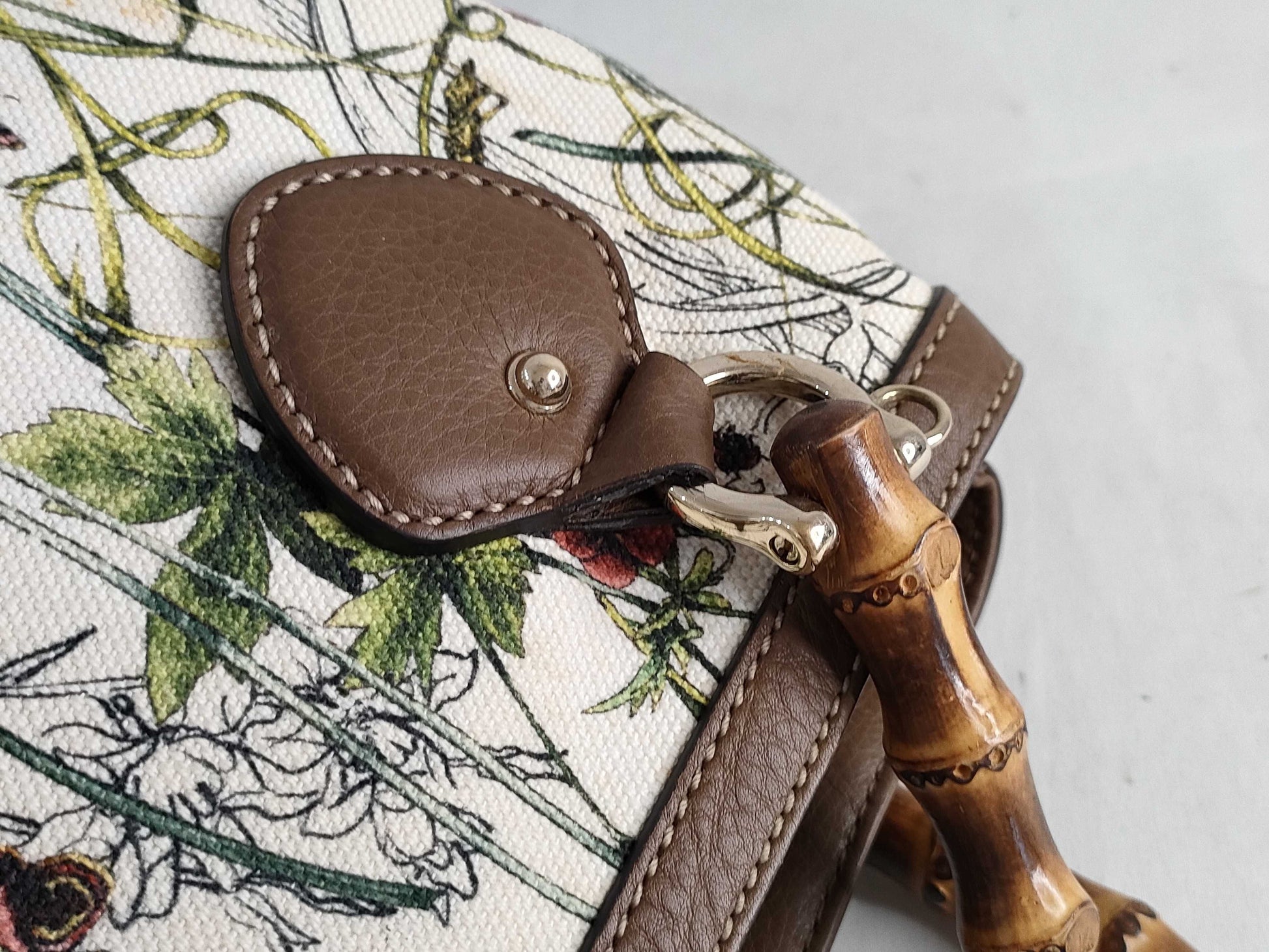 GUCCI Bamboo Handbag 308360 520981 Strap Handbag