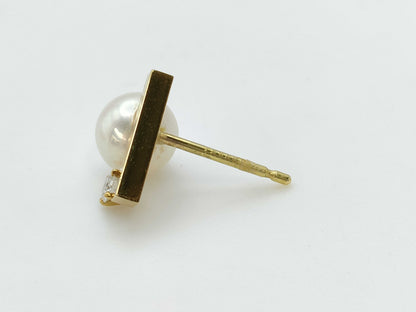 TASAKI Petit Balance Class Pearl Diameter Approx. 6.8mm*2 D0.05/0.05ct YG 750 3.1g Earrings 