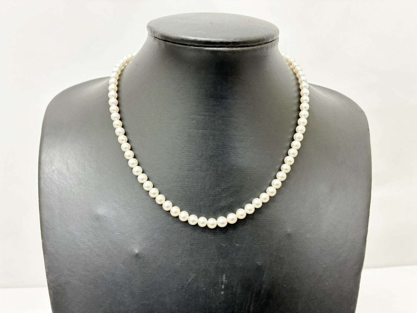 MIKIMOTO Pearl Diameter Approx. 5.5-6.0mm SV 22.3g Necklace 
