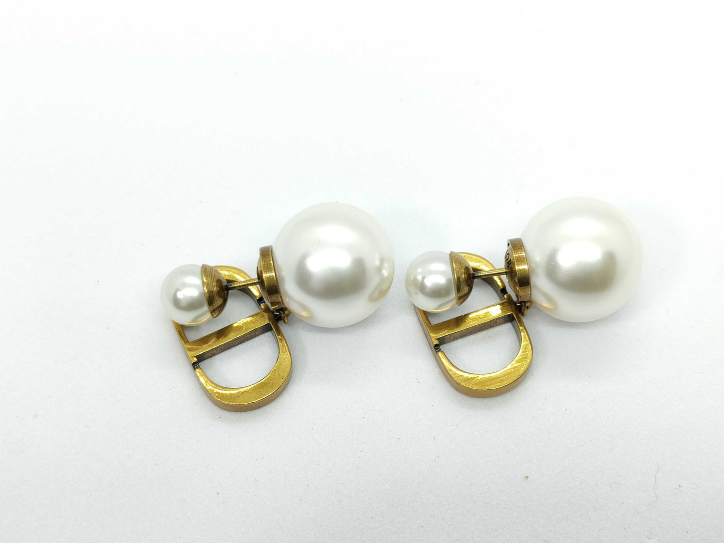 Dior Dior CD logo tribal pearl earrings