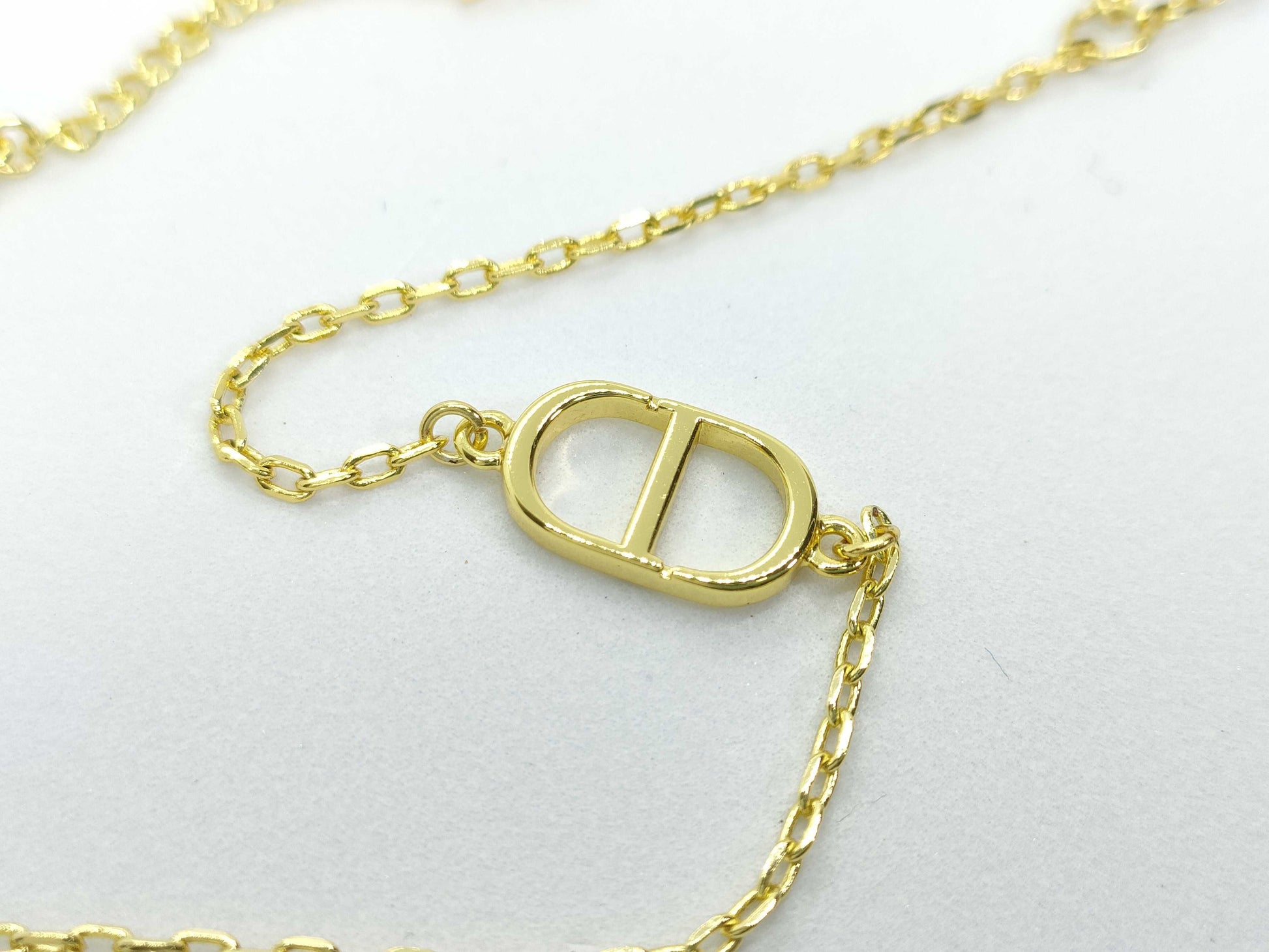 Dior Dior Rhinestone CD Gold Bracelet Bracelet Bangle