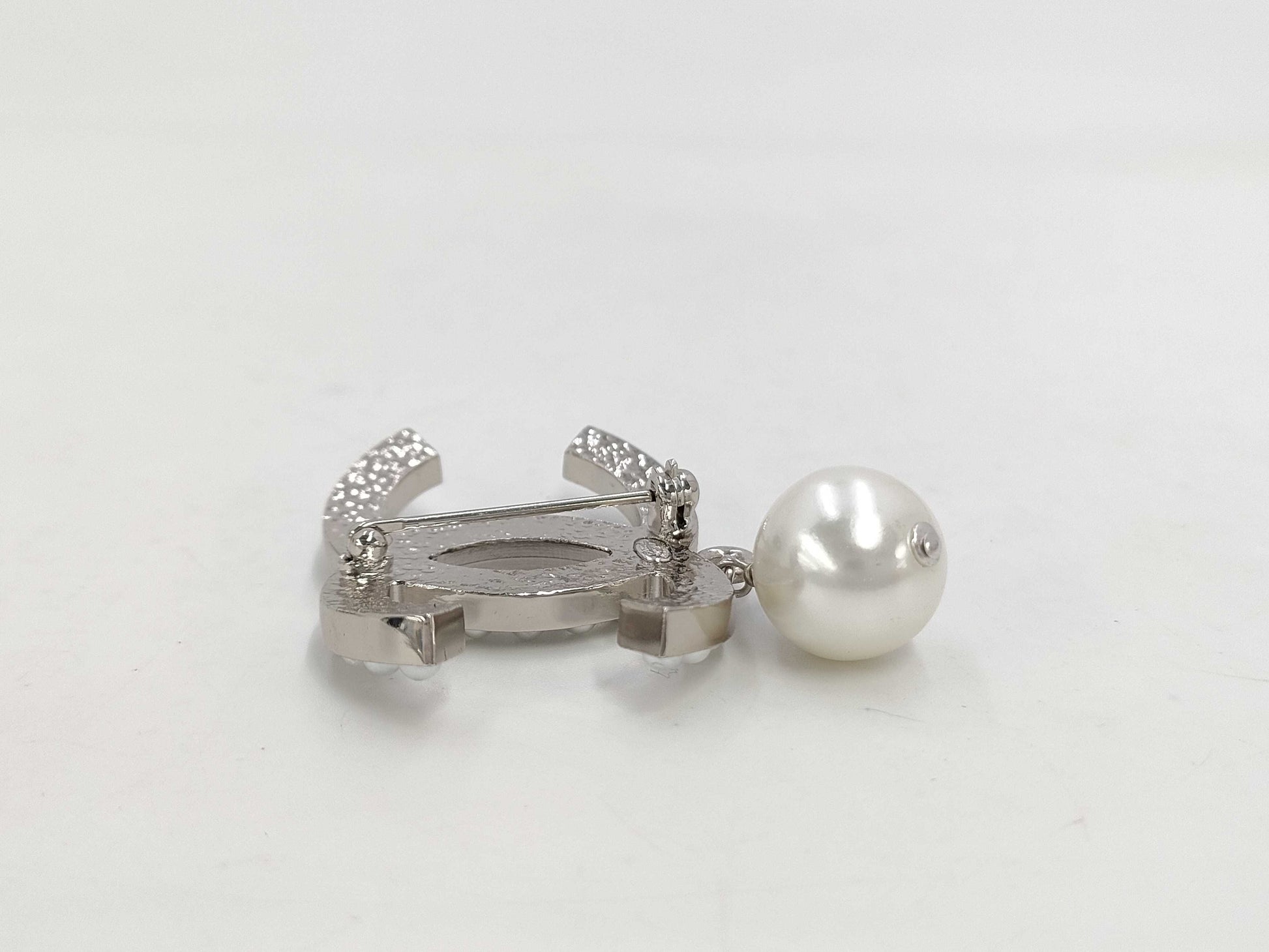 CHANEL Cocomark Pearl Brooch 07V Silver Brooch