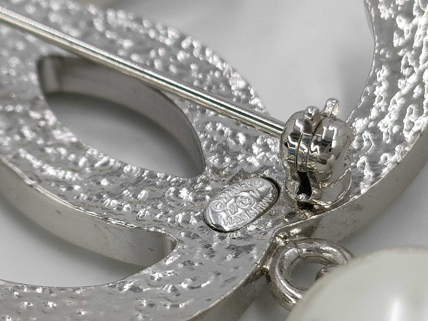 CHANEL Cocomark Pearl Brooch 07V Silver Brooch