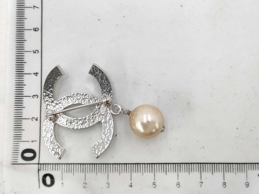 CHANEL Coco Mark Pearl Brooch Silver Brooch