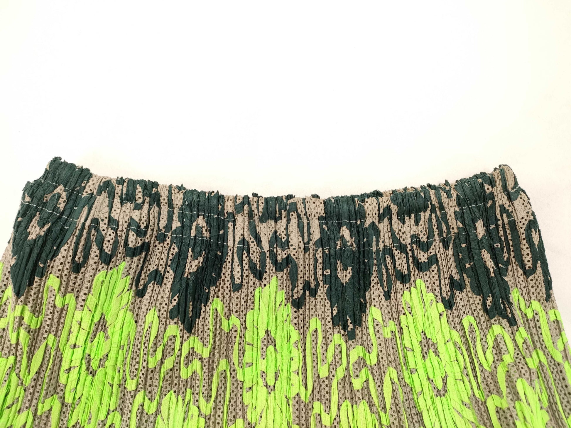 PLEATS PLEASE Issey Miyake Floral Print Long Skirt