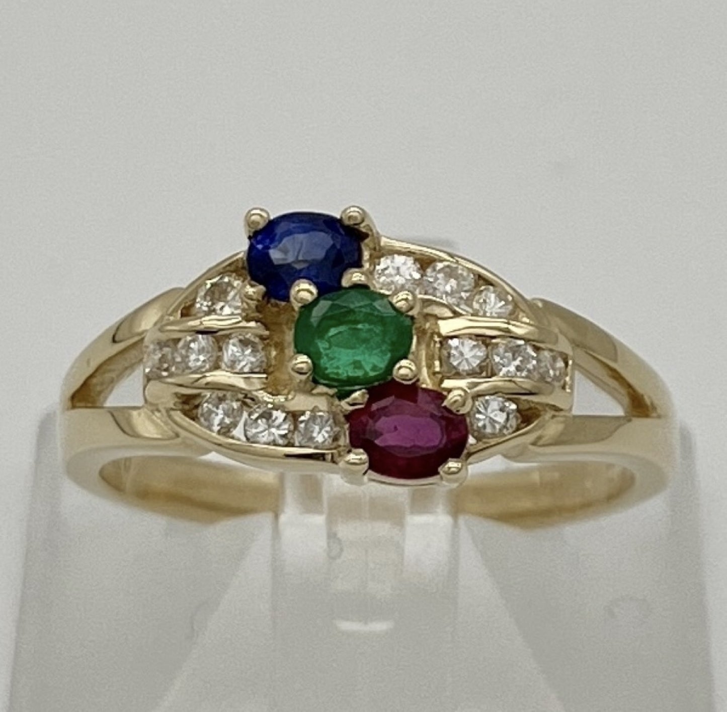 R0.18ct S0.19ct E0.15ct D0.21ct K18 3.8g Ring 