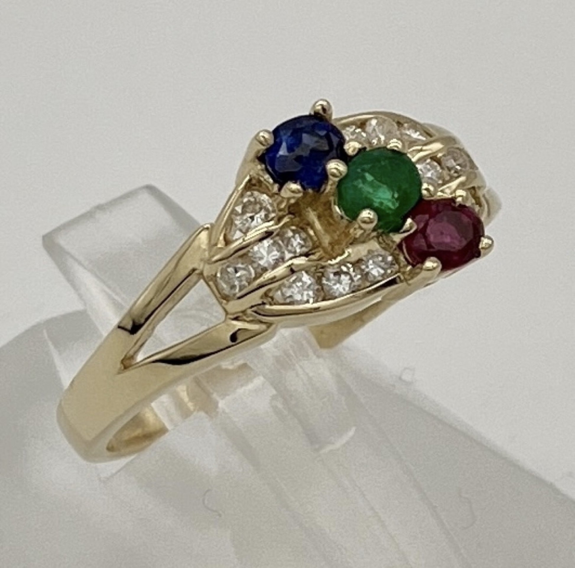 R0.18ct S0.19ct E0.15ct D0.21ct K18 3.8g Ring 