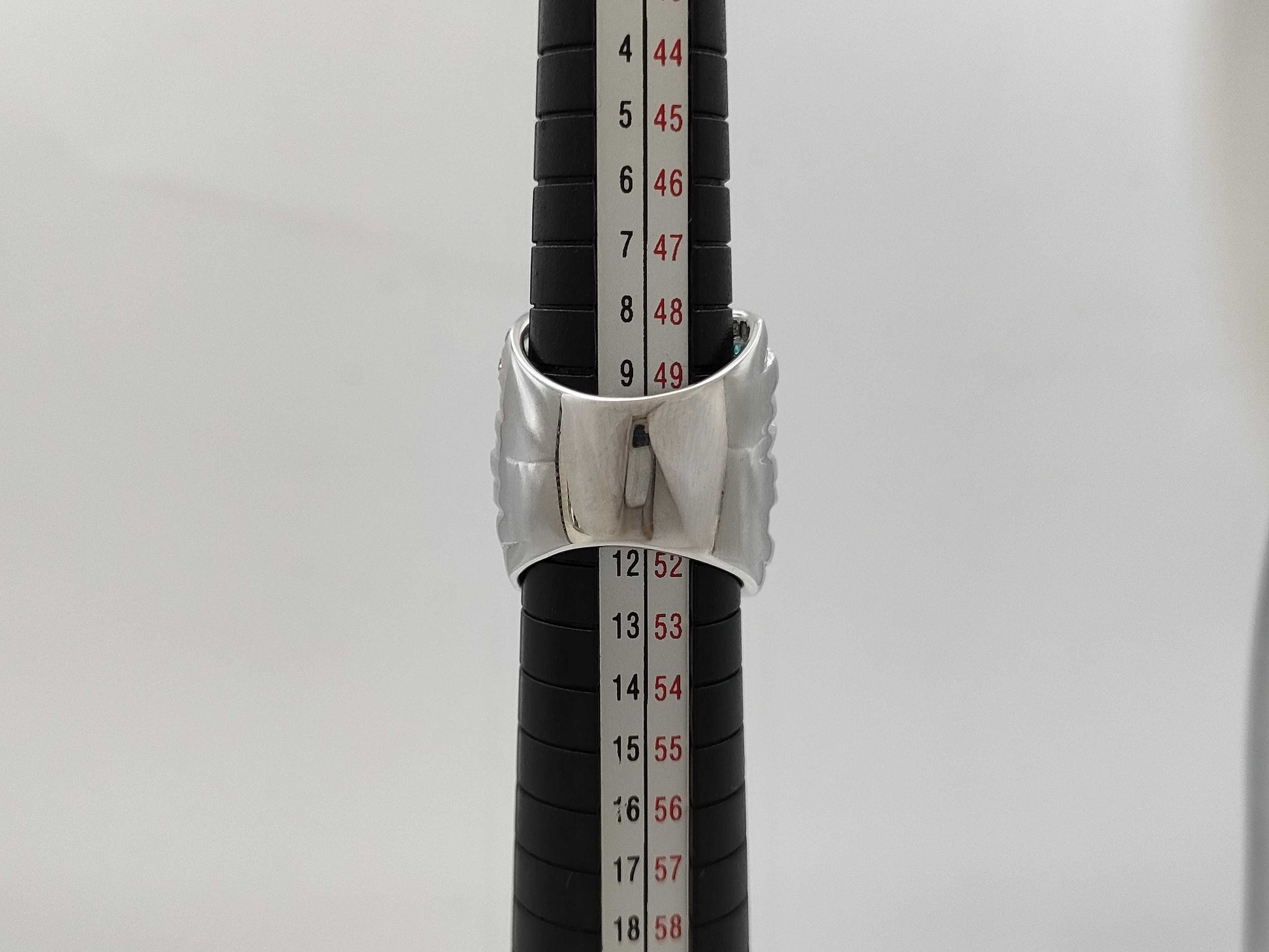 Paraiba Tourmaline 2.31ct D0.75ct 750 15.9g Ring 