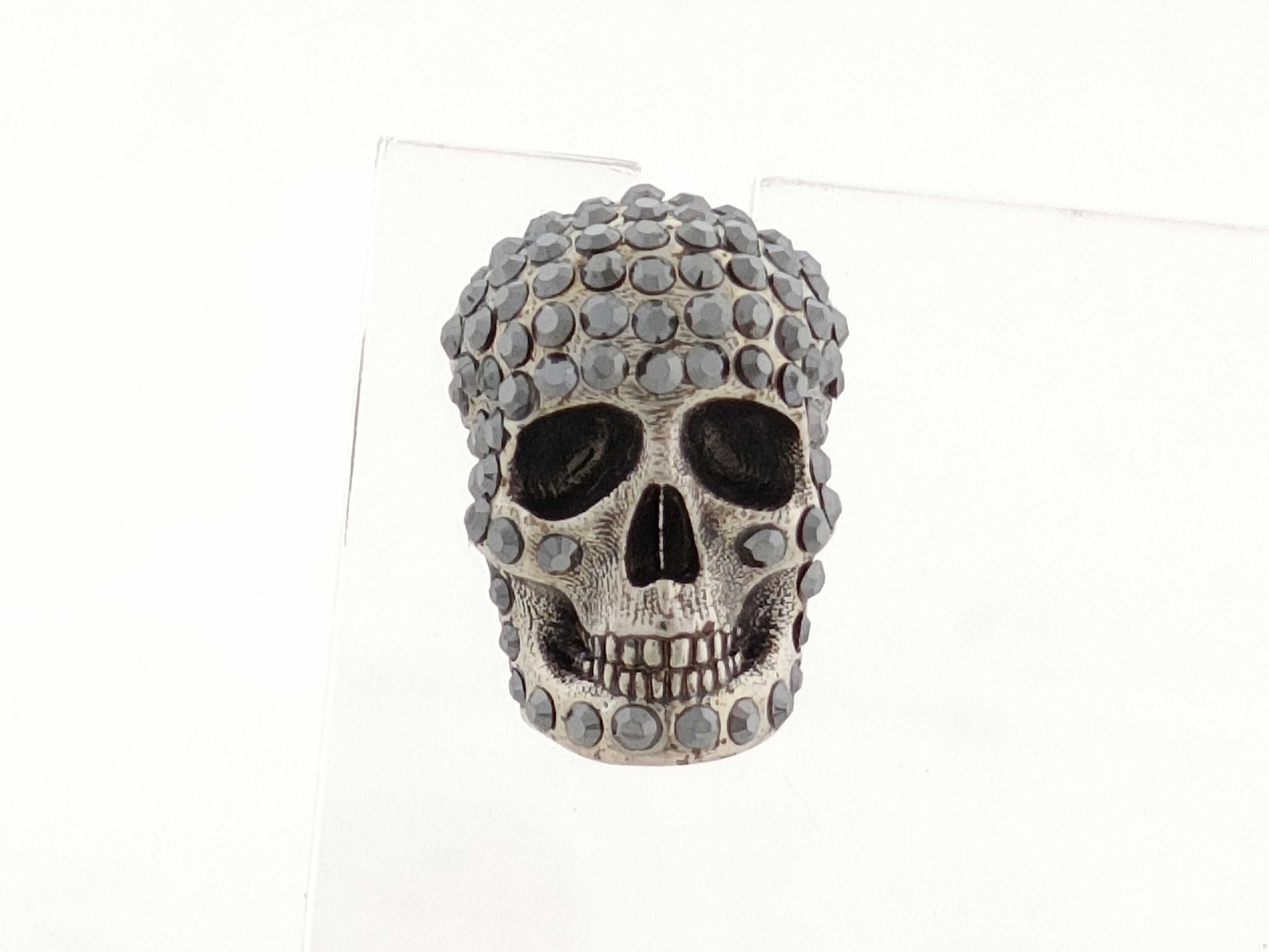 ALEXANDER MCQUEEN Silver 5.5g Unused Earrings