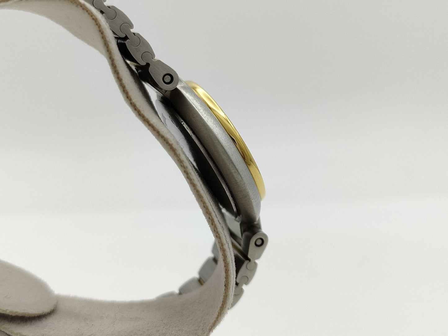 dunhill LQ 1258213 Fudo Women's Watch