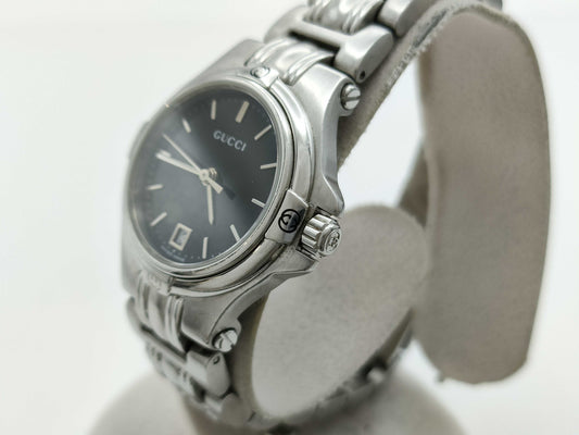 GUCCI 9040L 0140951 Black Dial Quartz Immovable Women's Watch