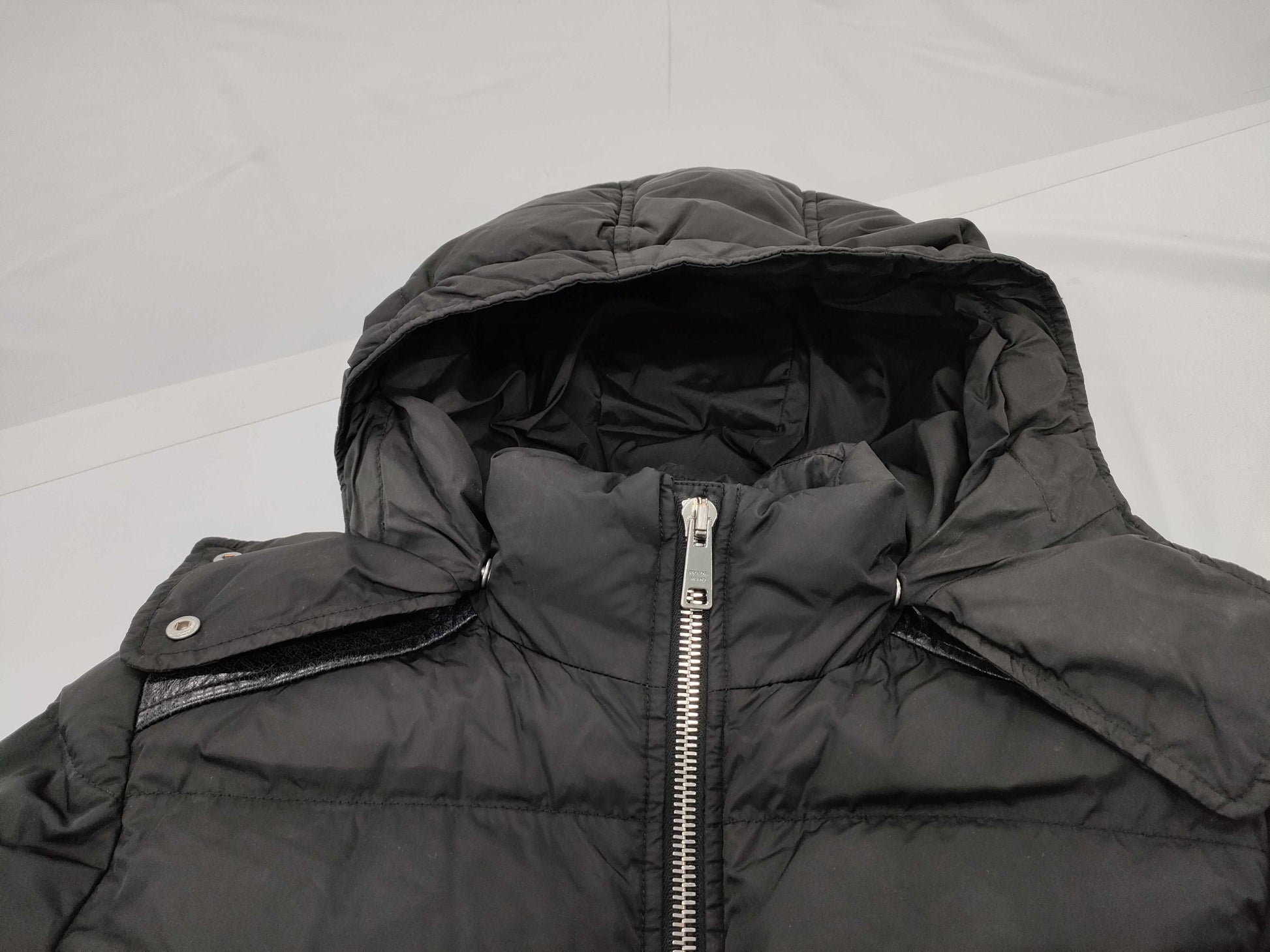 PRADA Premium Leather Tag, Premium Line, Fur Lining, Black Triangle Logo Plate, Down Coat, Black, Prada, Size 38S