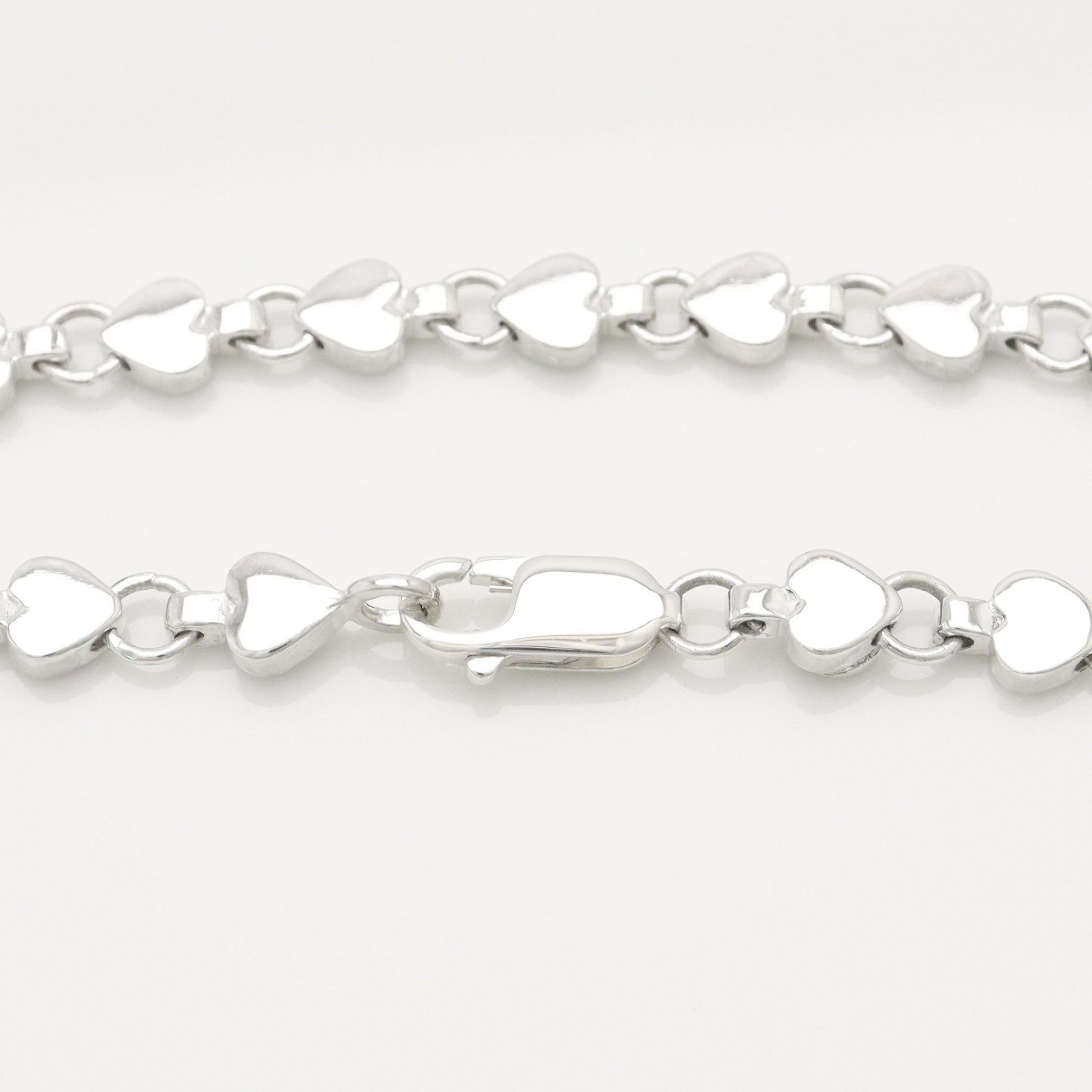 Tiffany & Co. Puff Heart Bracelet in Sterling Silver , Weight: 12.59g