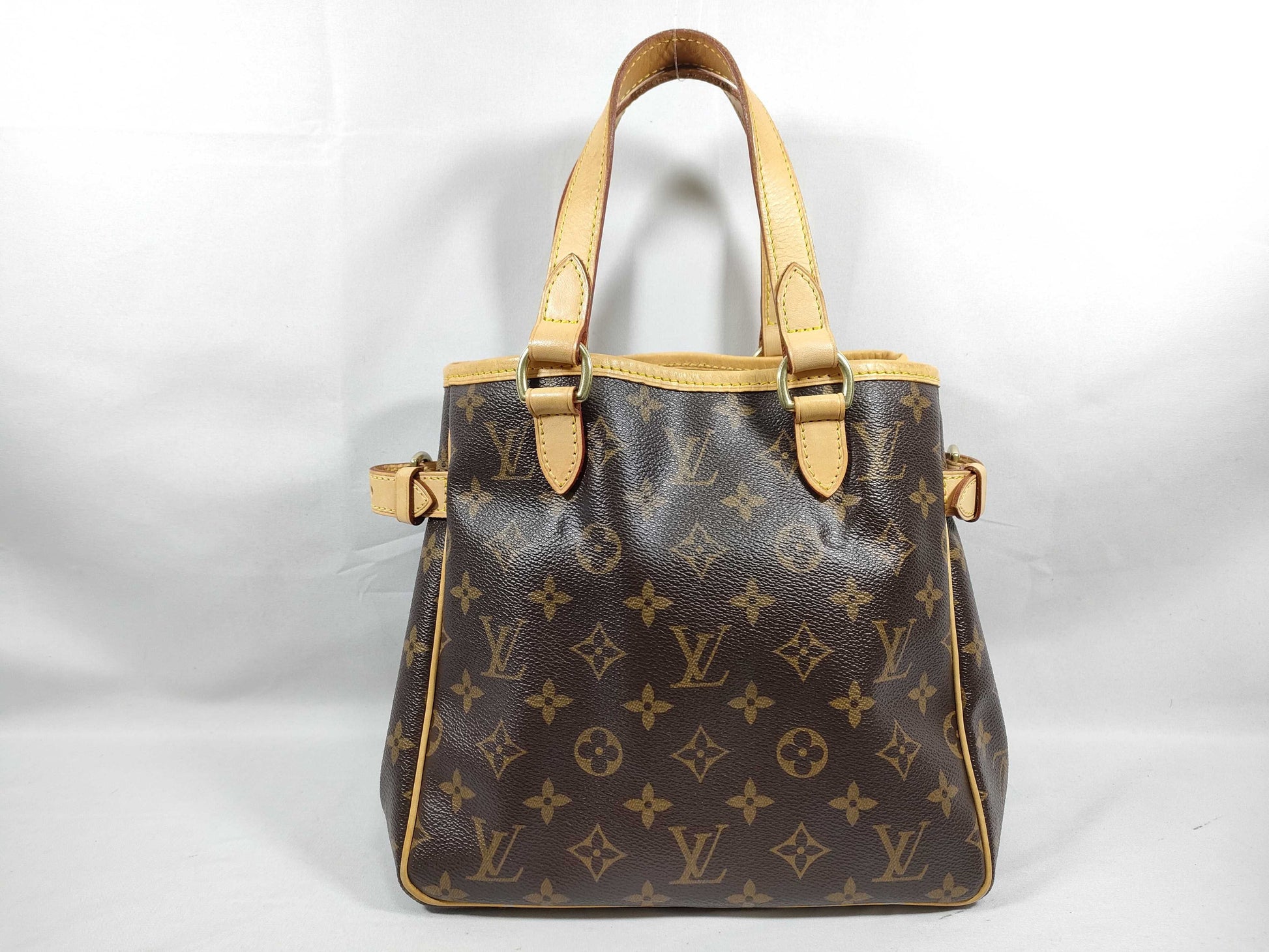 LOUIS VUITTON Monogram LV Monogram Batignol Hand Hand Handbag