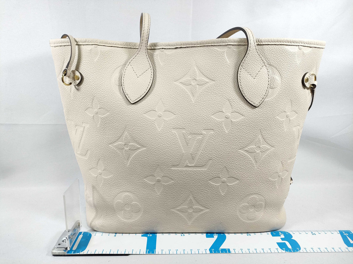 LOUIS VUITTON LV Never Full MM Claim Tote Bag