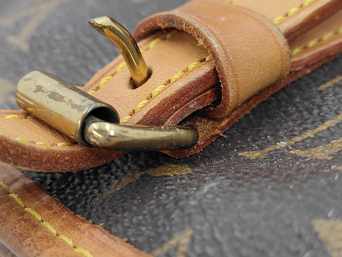 LOUIS VUITTON Louis Vuitton Monogram Bucket PM VI0999 Tote Bag