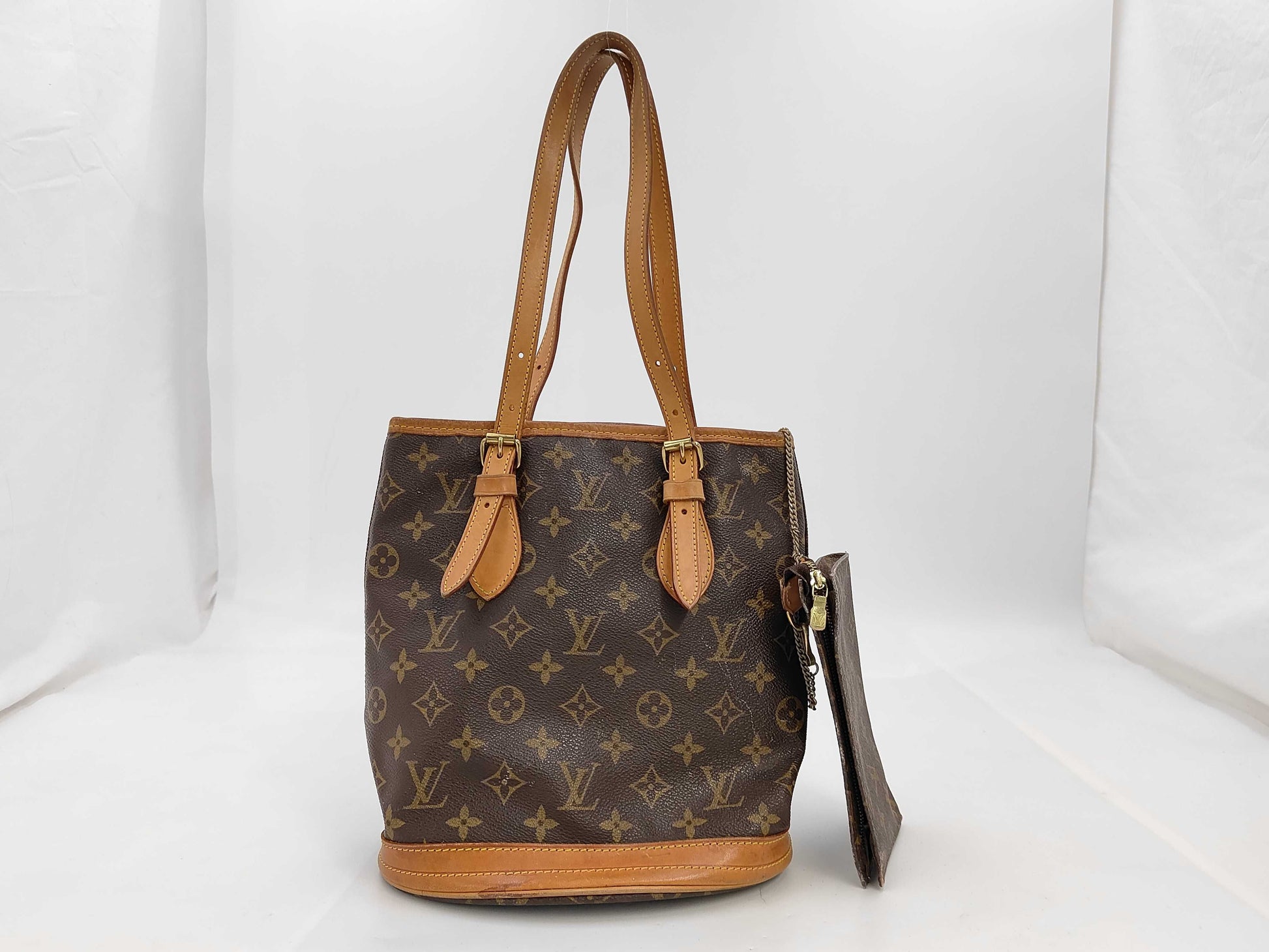 LOUIS VUITTON Louis Vuitton Monogram Bucket PM VI0999 Tote Bag