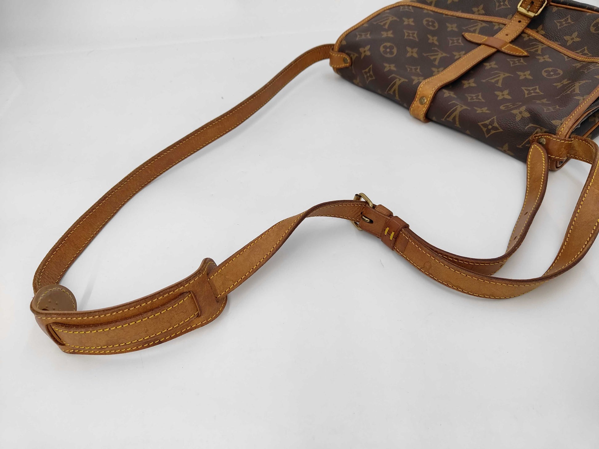 LOUIS VUITTON Louis Vuitton Monogram Saumur 30 AR0953 Shoulder Bag