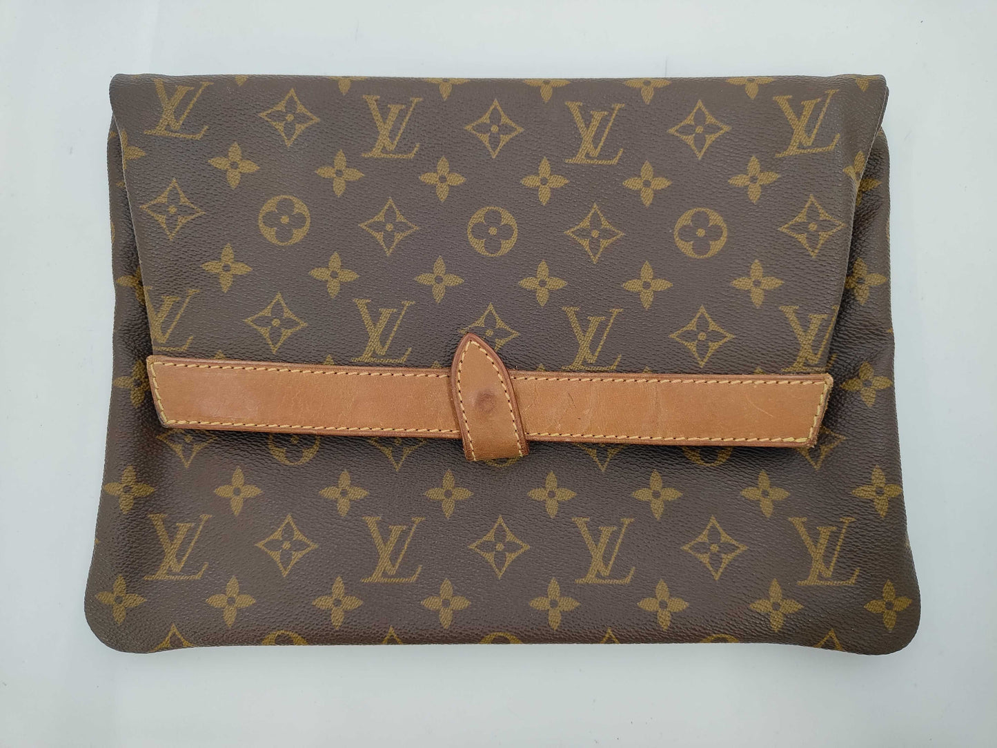 LOUIS VUITTON Louis Vuitton Monogram Pochette Priant Serial Unknown Clutch Bag