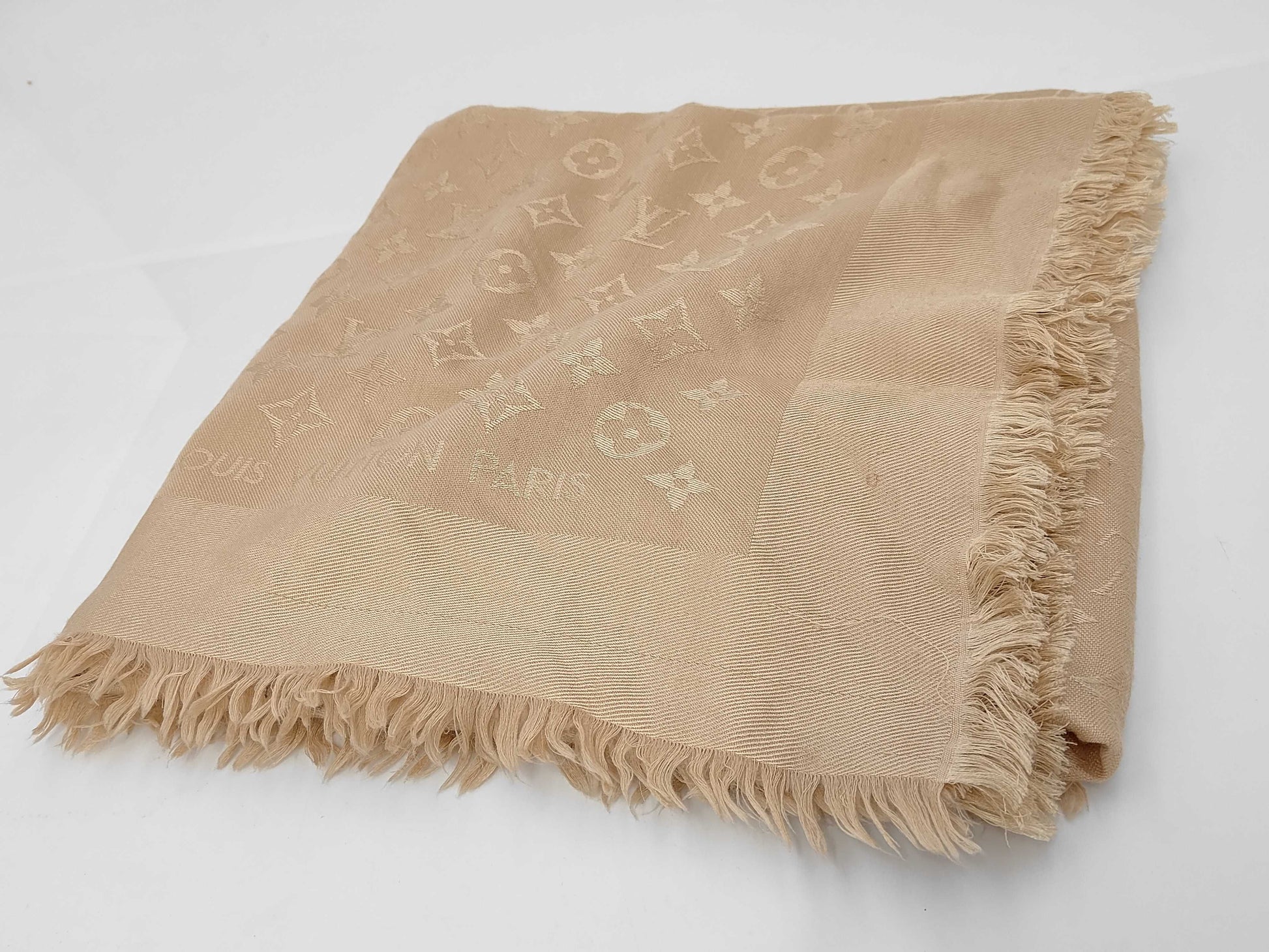 LOUIS VUITTON Louis Vuitton Stole Silk Beige Other Accessories