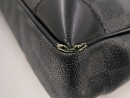 LOUIS VUITTON Louis Vuitton Graffit Porte Documan Voiage BA2122 Business Bag