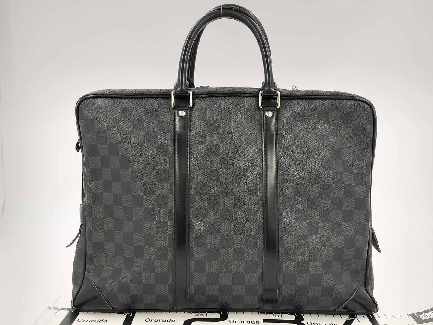 LOUIS VUITTON Louis Vuitton Graffit Porte Documan Voiage BA2122 Business Bag