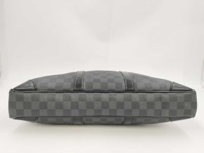 LOUIS VUITTON Louis Vuitton Graffit Porte Documan Voiage BA2122 Business Bag